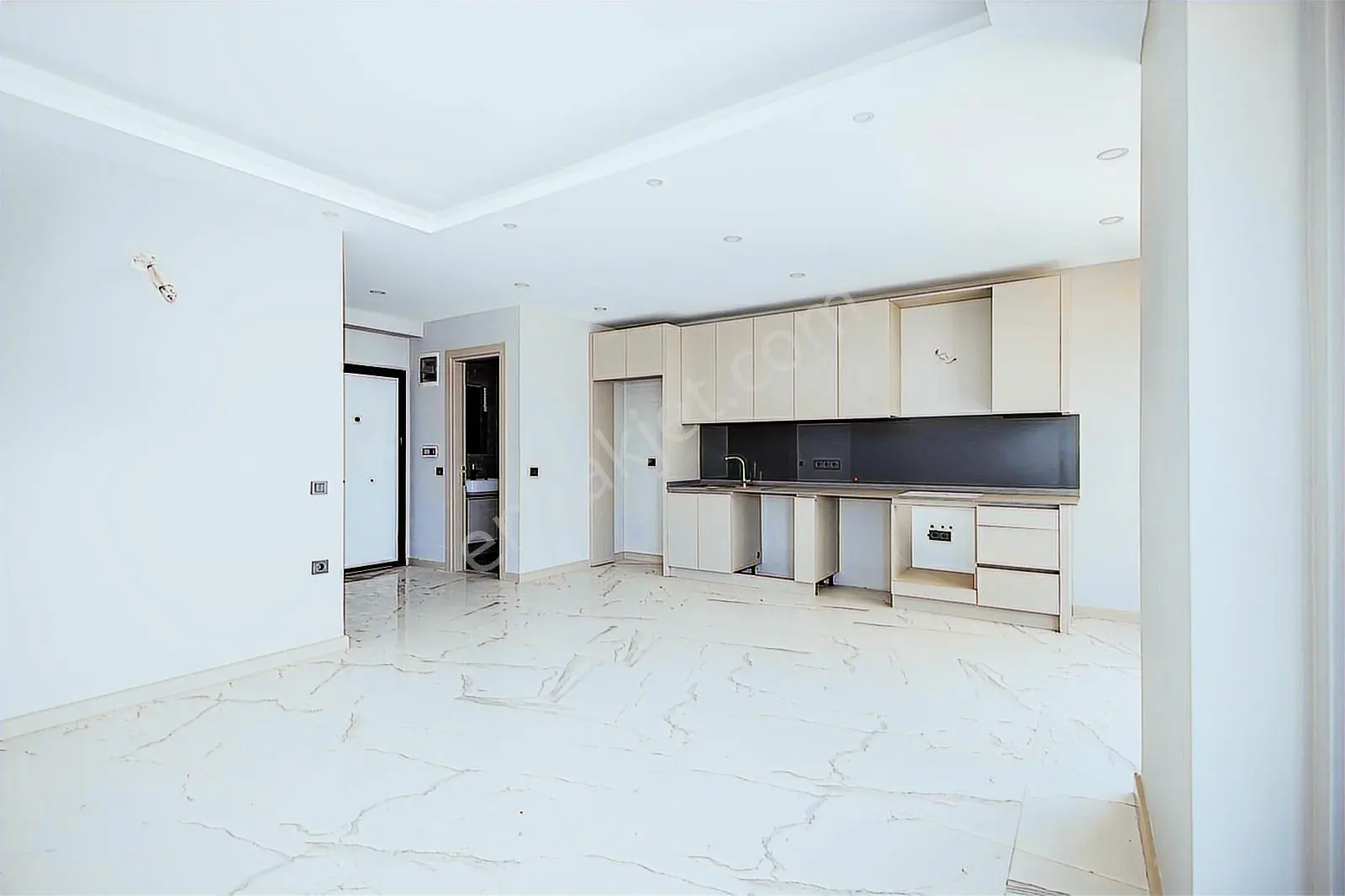 Kargıcak Alisa Deluxe Residence'te Doğa Manzaralı 2+1 Dublex - Görsel 25