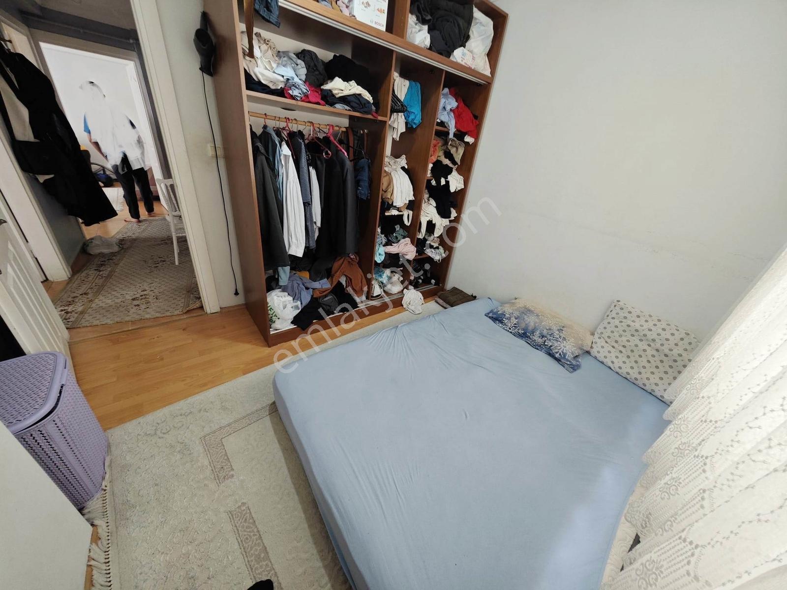 Yenibosna Çakmak Durağında 2+1 Kiralık İkinci Kat - Görsel 3