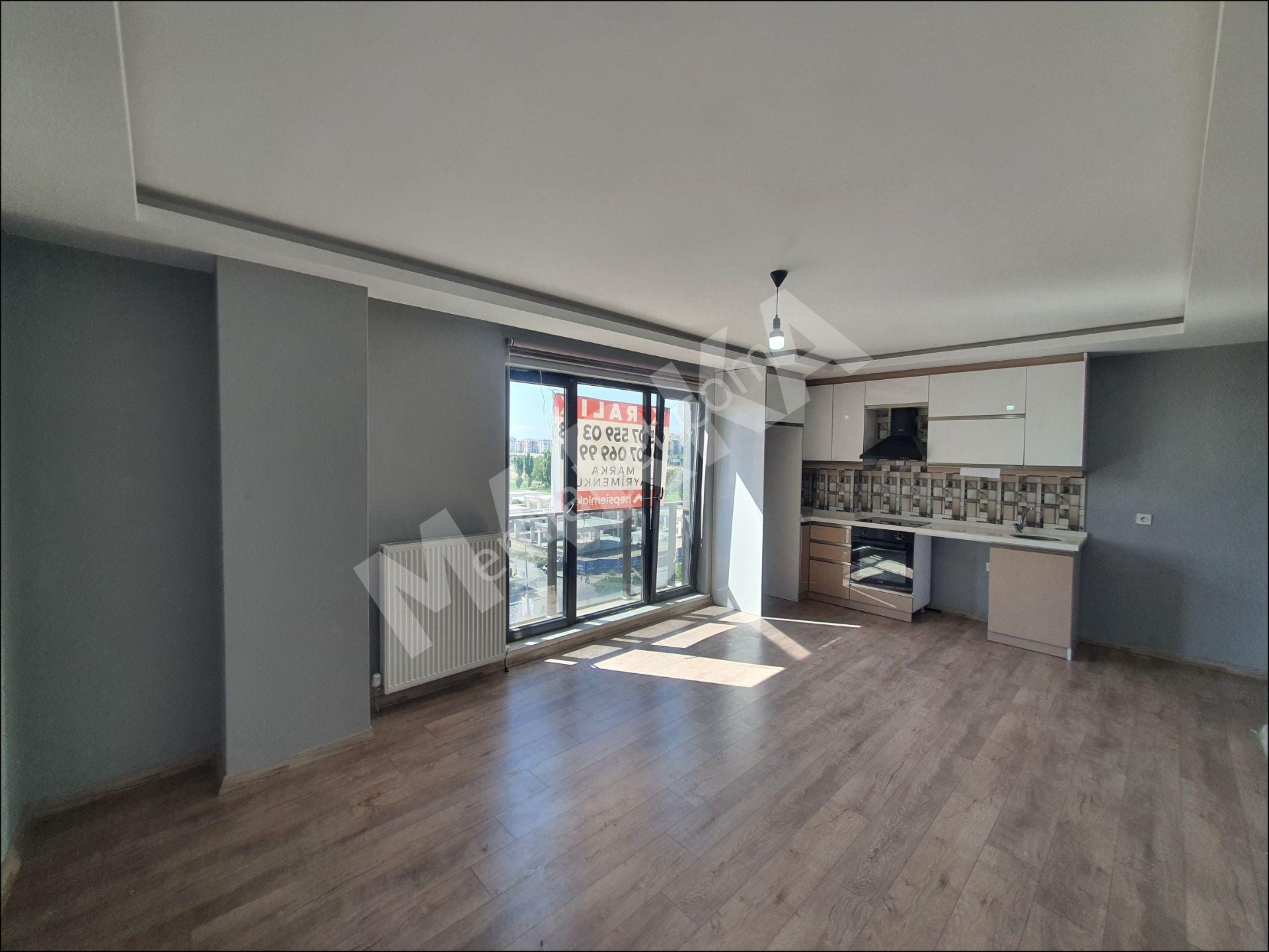 Yeşilova'da Bulvar Cephe 4.kat 2+1 Kiralık Ofis / Marka - Görsel 5