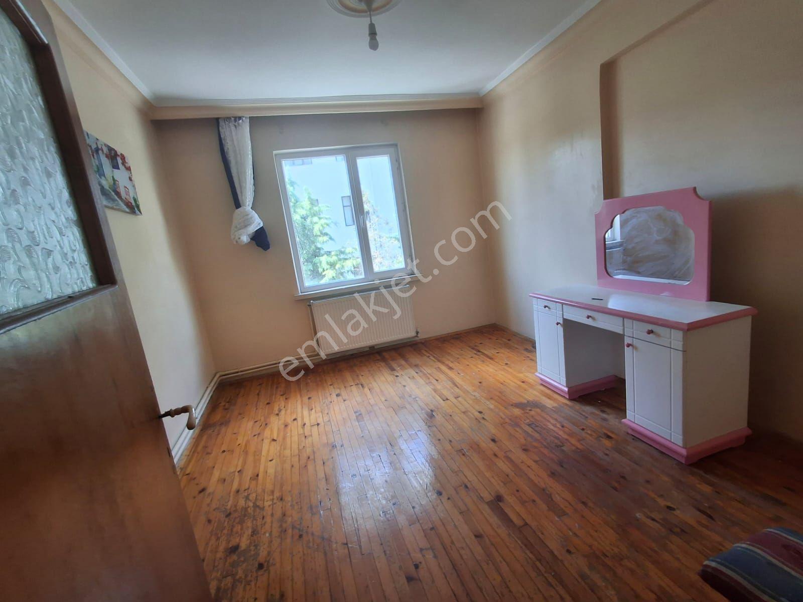 Aksaray Taşpazar Mah 40 M Yola Komşu 3+1 Kiralık Daire - Görsel 18