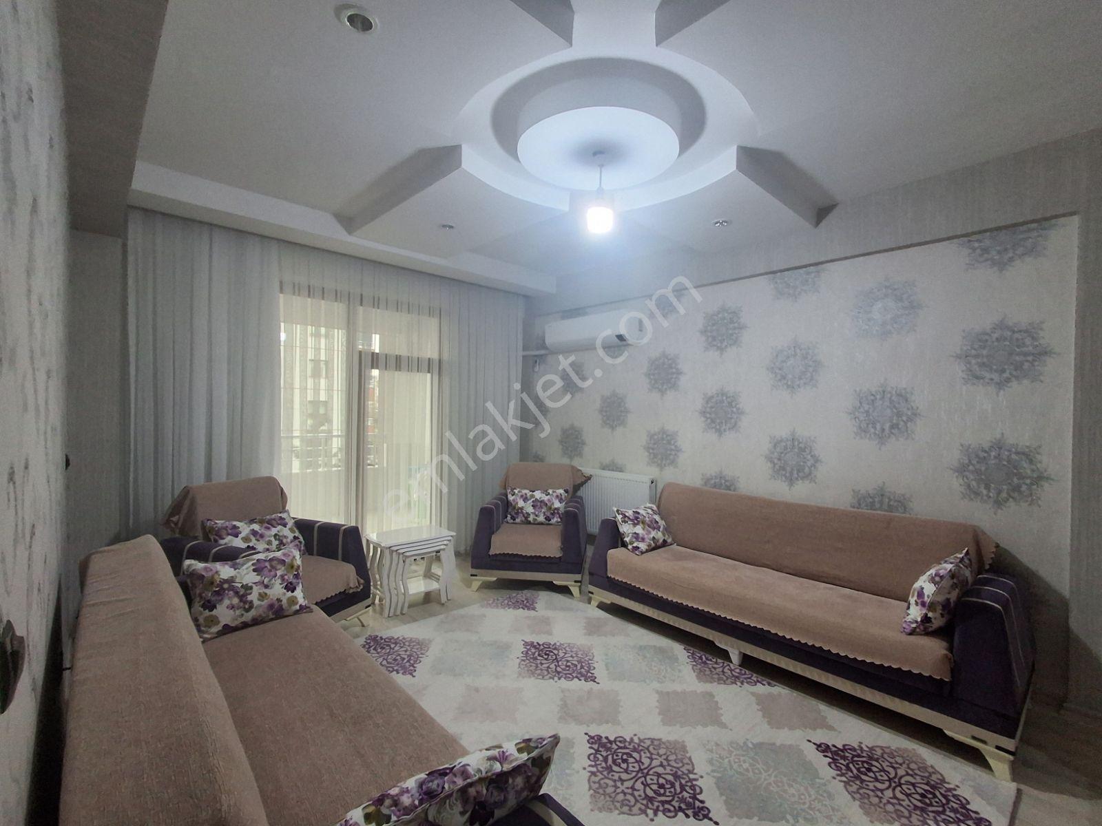 Bağcıların "en Güzel" Konumunda Bakımlı 3+1 Daire - Görsel 17