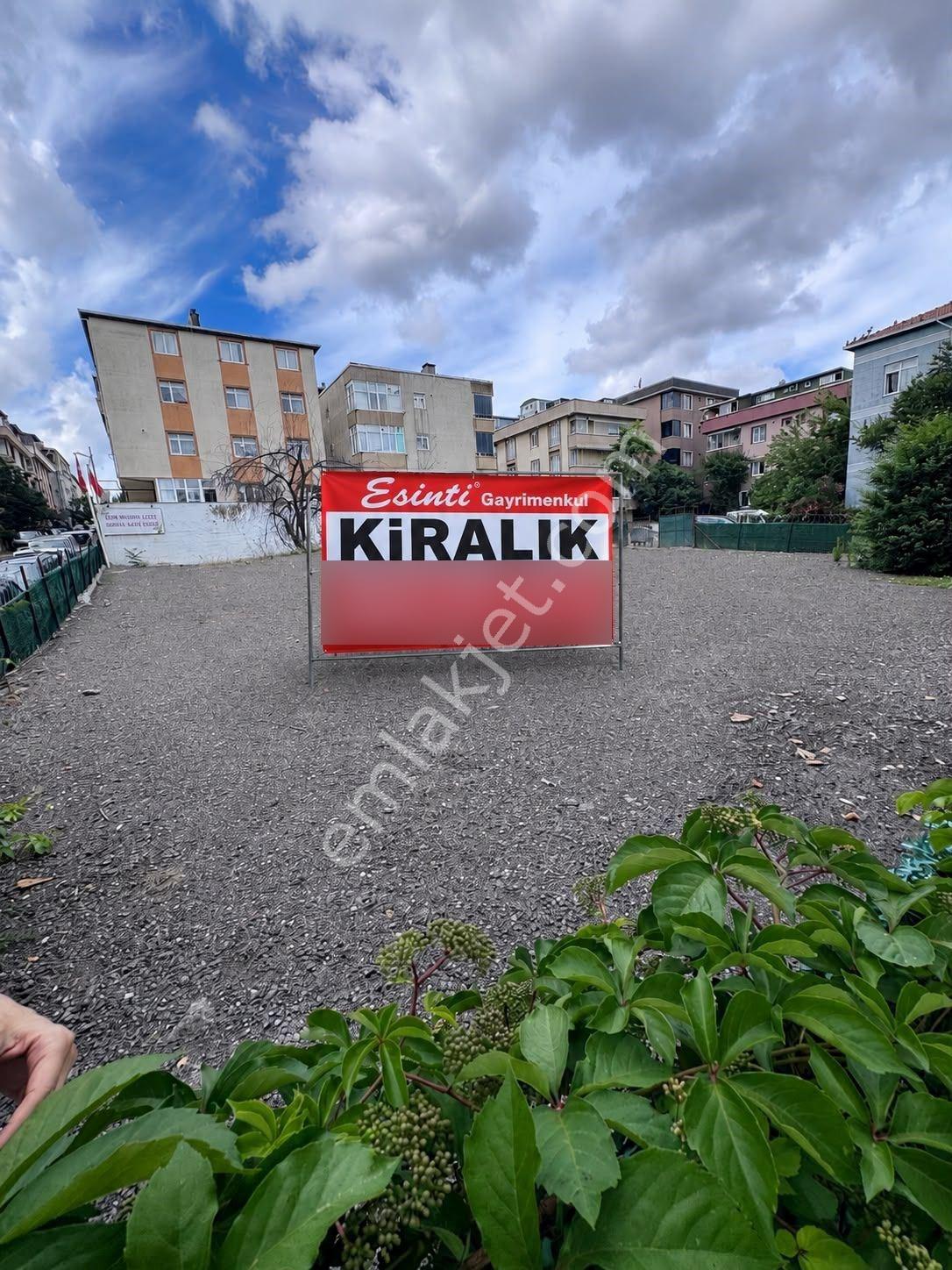 Ataşehir Kayışdağı’nda 1050 M² Depo Kullanımına Uygun Kiralık Arsa - Görsel 2