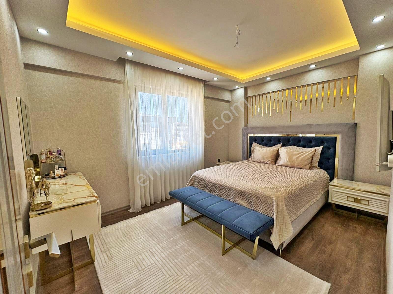 Göktürk'te Açık Cephe Geniş Cam Balkon Şık Tasarımlı 2+1 Daire - Görsel 8