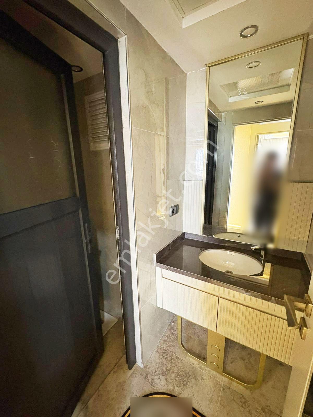 Göktürk'te Açık Cephe Geniş Cam Balkon Şık Tasarımlı 2+1 Daire - Görsel 18