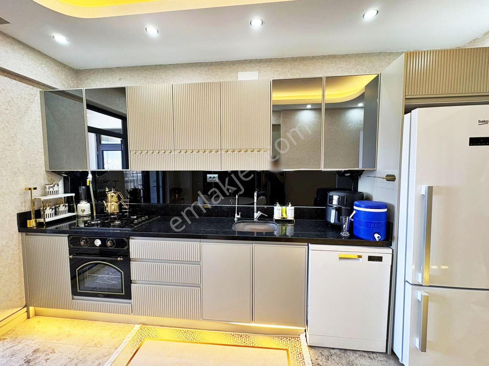 Göktürk'te Açık Cephe Geniş Cam Balkon Şık Tasarımlı 2+1 Daire - Görsel 4