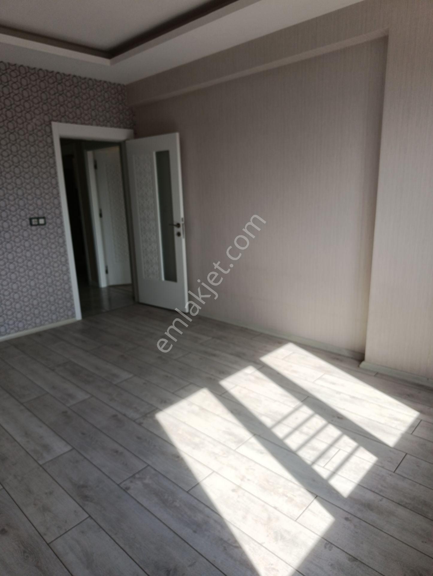 3+1 Kullanışlı Bakımlı Cam Balkon Mevcut Geniş Balkonlara Sahip Ferah Daire - Görsel 9
