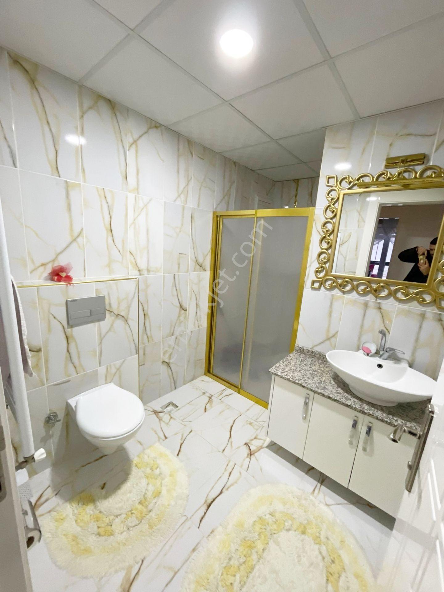 Prestijli Lok Pazar Yeri Yakını Çift Banyo Geniş Yaşam Alanı 3+1 - Görsel 16