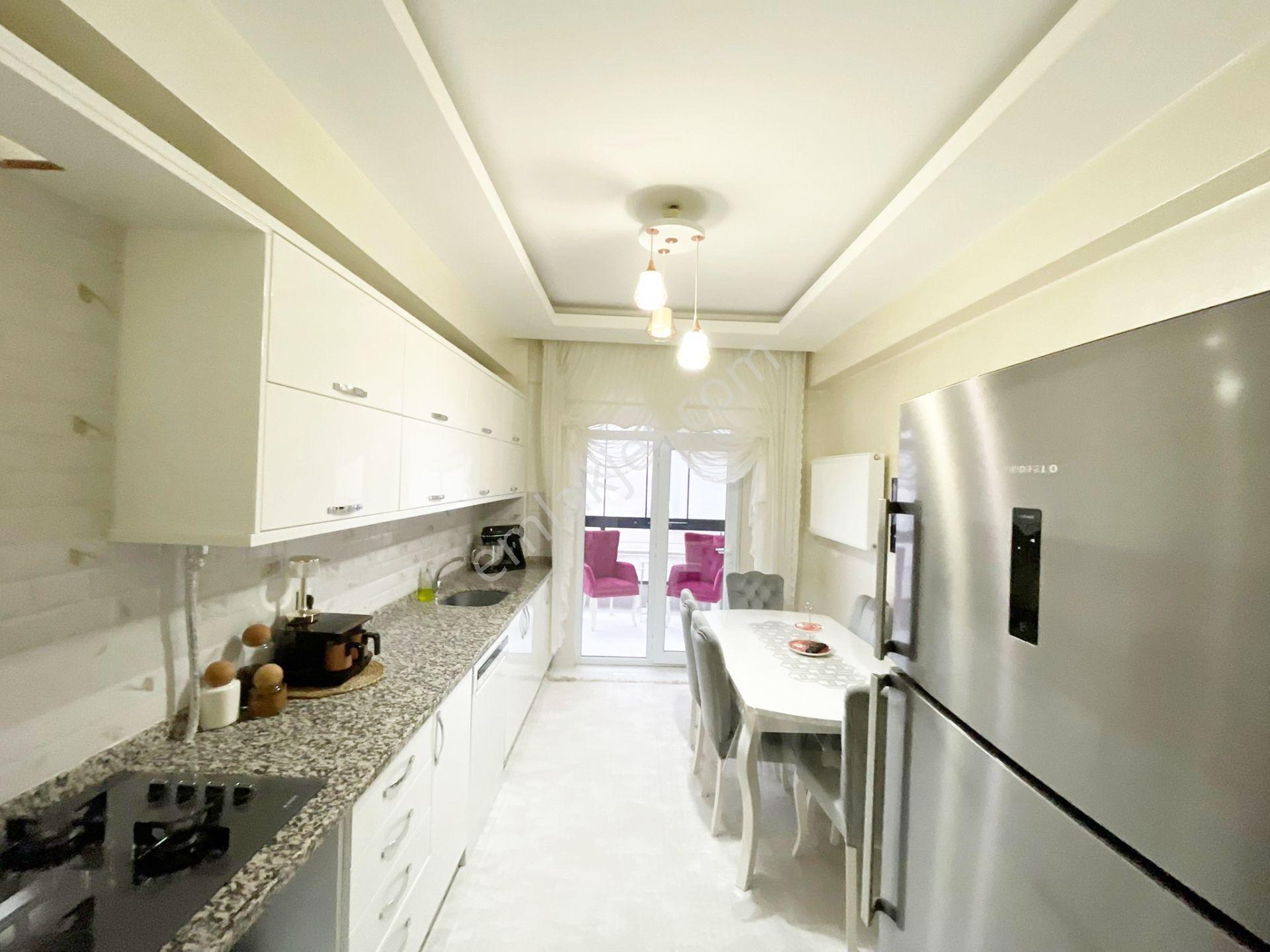 Prestijli Lok Pazar Yeri Yakını Çift Banyo Geniş Yaşam Alanı 3+1 - Görsel 6