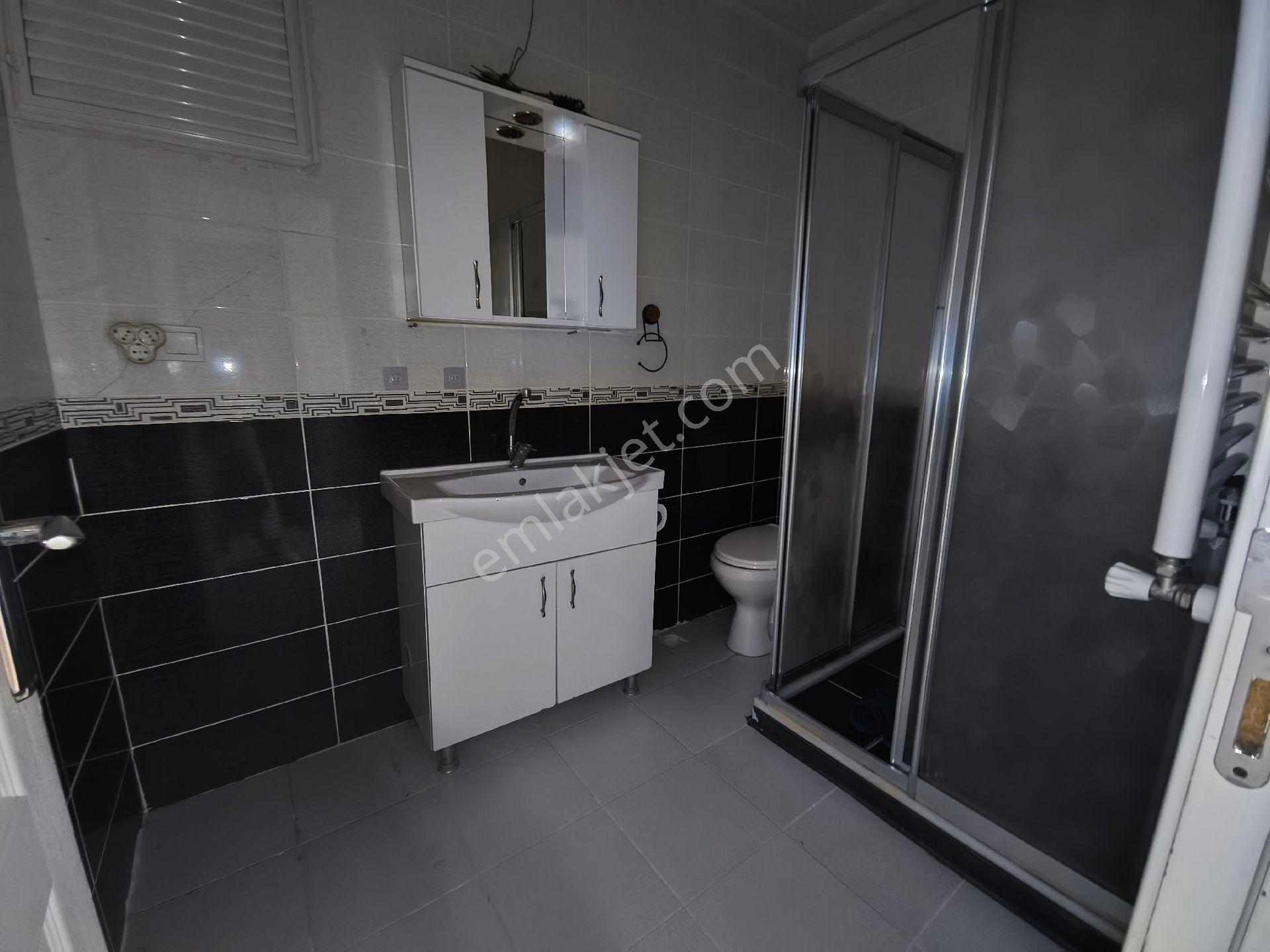 Güneyden Barış Caddesinde 3+1. 120m2 Ayrı Mutfaklı Daire - Görsel 14