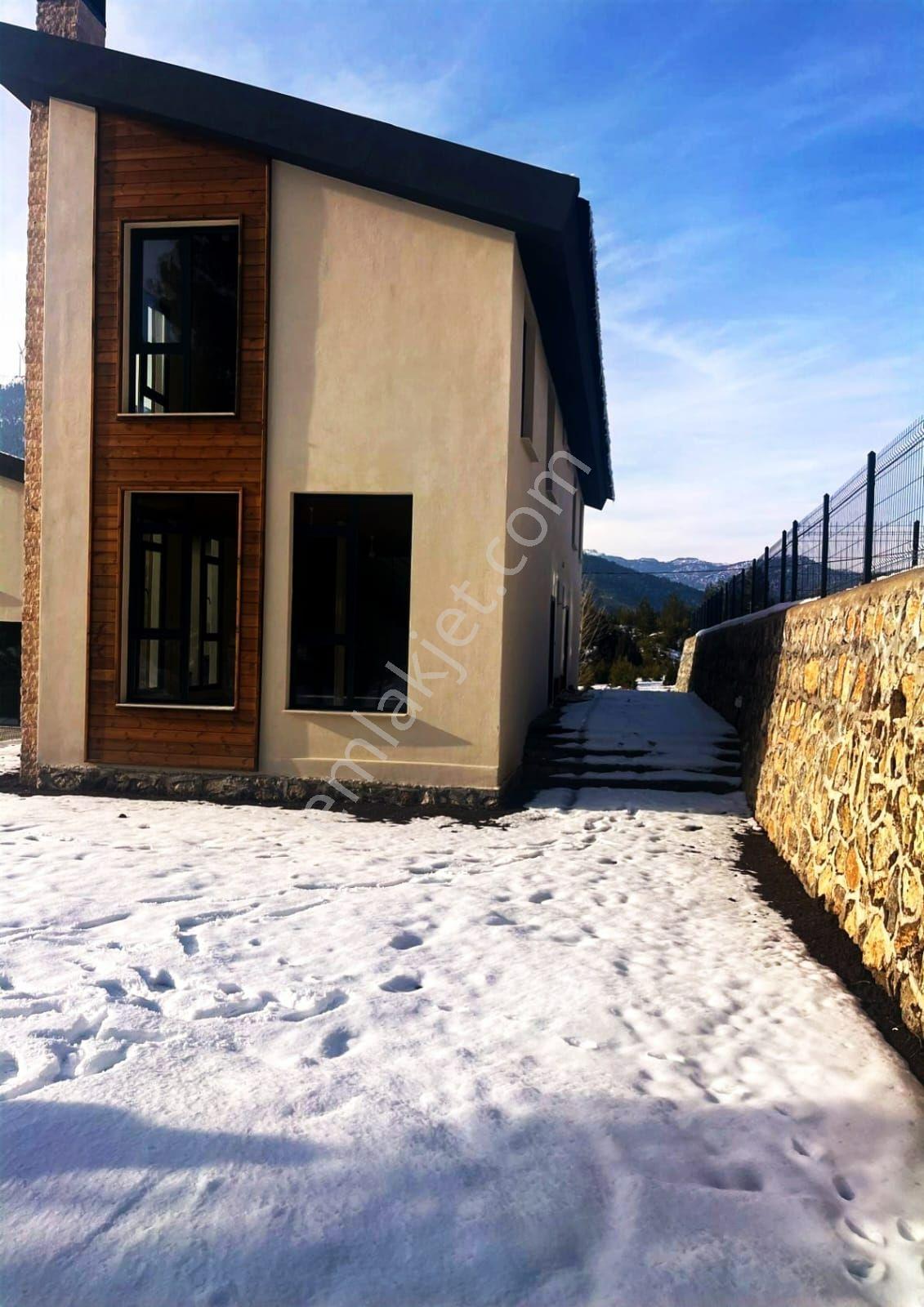 Kar Emlaktan Fındıklıda Site İçerisinde 3+1 Satılık Dubleks Villa - Görsel 14