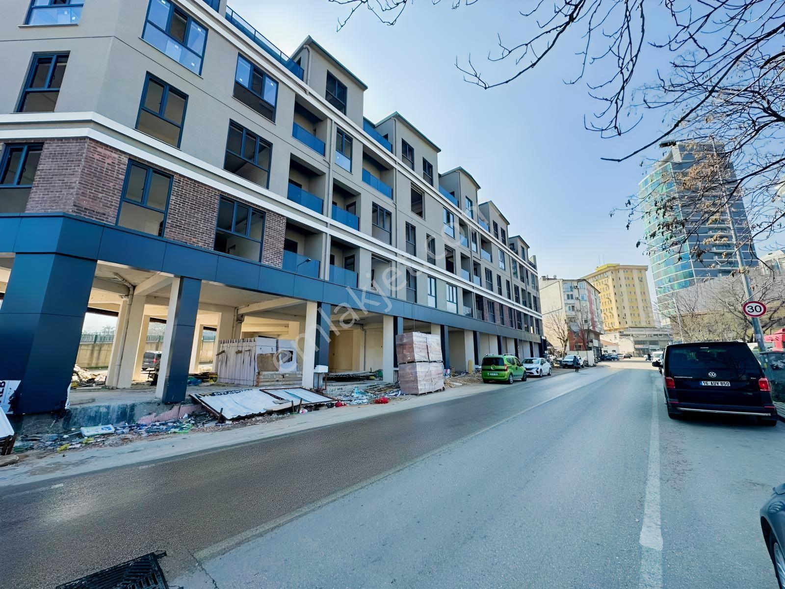 Bursa Kent Meydanı Yakınında | Sıfır 2+1 Ara Kat Otoparklı - Görsel 14