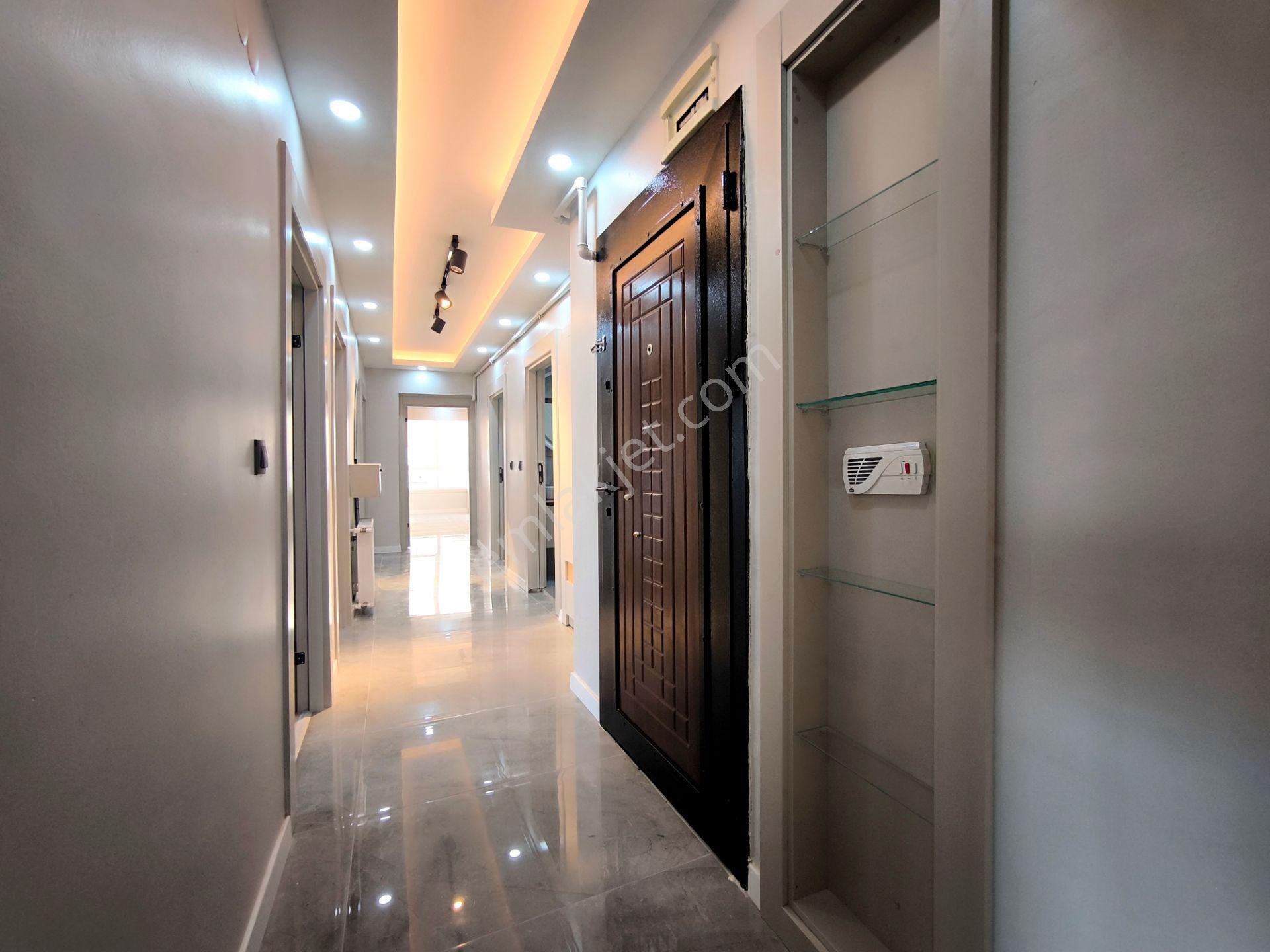 İstasyon Mh. Merkezi Konumda Full+full Lüx Yapılı 3+1 Daire - Görsel 35