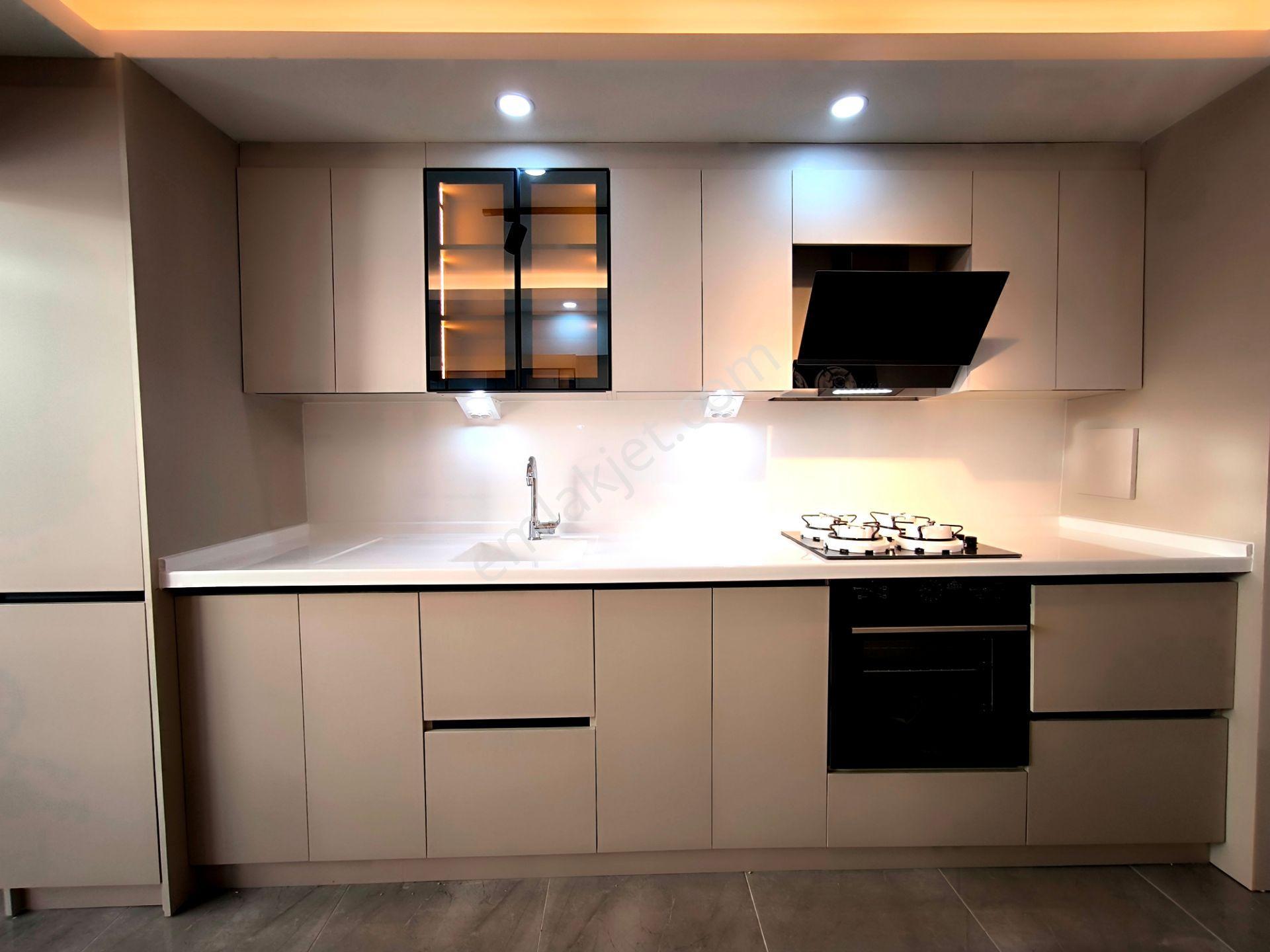 İstasyon Mh. Merkezi Konumda Full+full Lüx Yapılı 3+1 Daire - Görsel 8