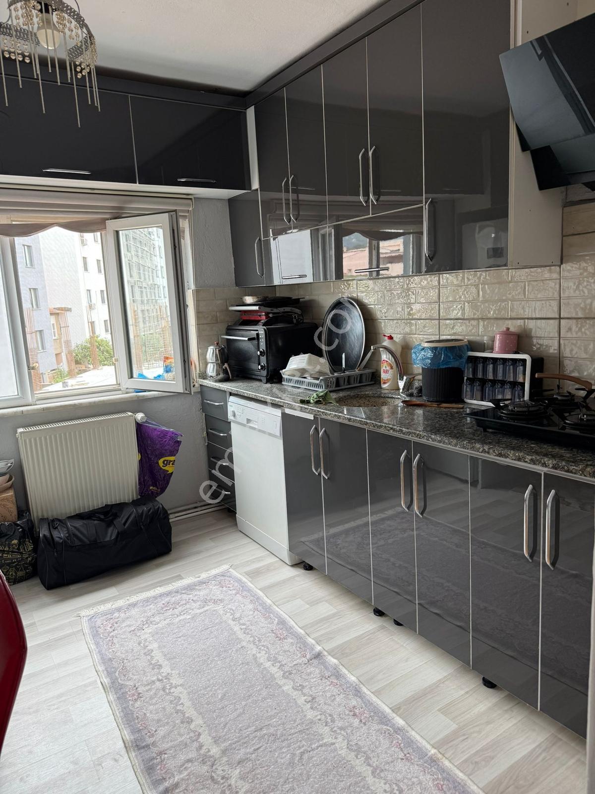 Öğretmenevi Karşısında Bakımlı Eşyaları Olan 2+1 Kiralık Daire! - Görsel 5