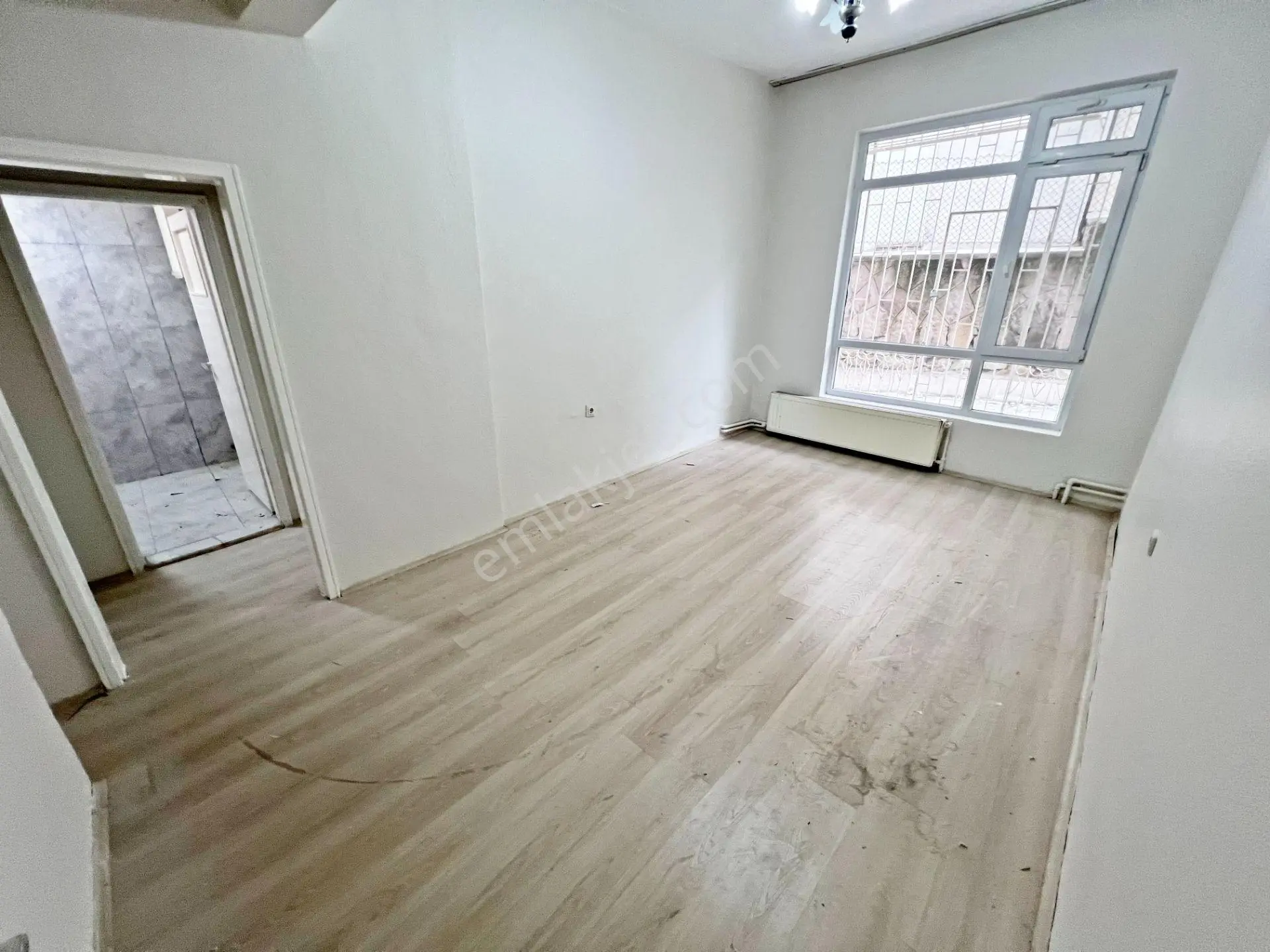 Aşağı Eğlence Mah. Gn. Dr. Tevfik Sağlam Cadde Üzeri Giriş Kat 1+1 Kiralık Mülk! - Görsel 13