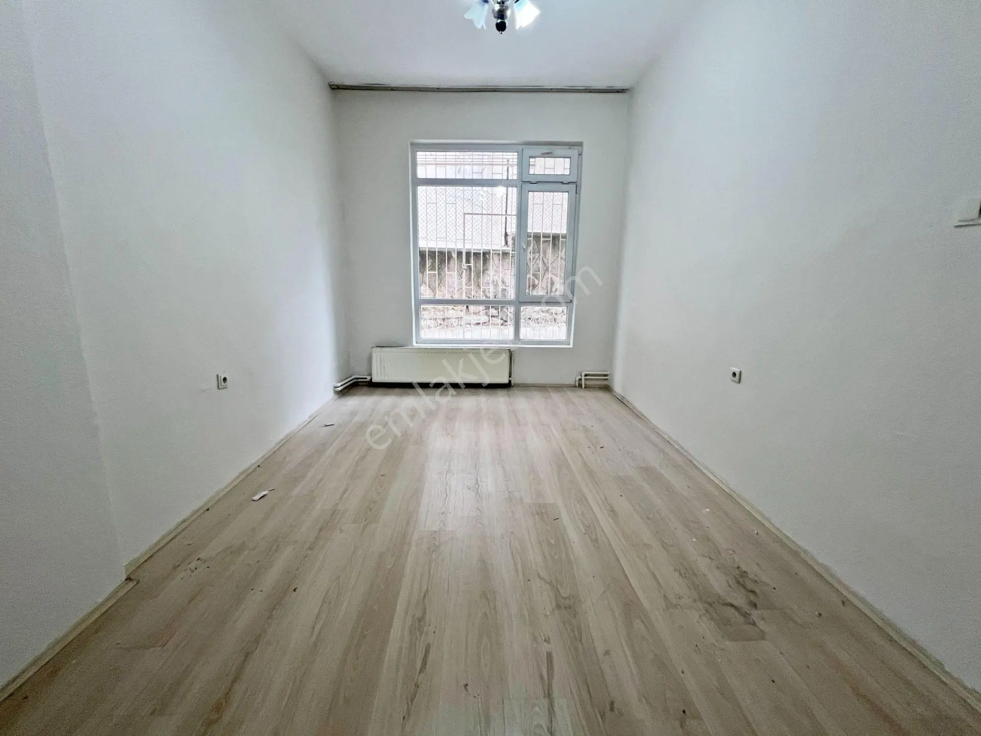 Aşağı Eğlence Mah. Gn. Dr. Tevfik Sağlam Cadde Üzeri Giriş Kat 1+1 Kiralık Mülk! - Görsel 15