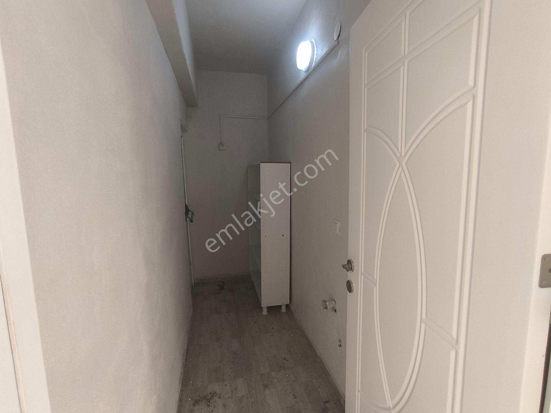 Adıyaman Yenimahallede Satılık 3.5+1 Arakat Modern Daire - Görsel 14