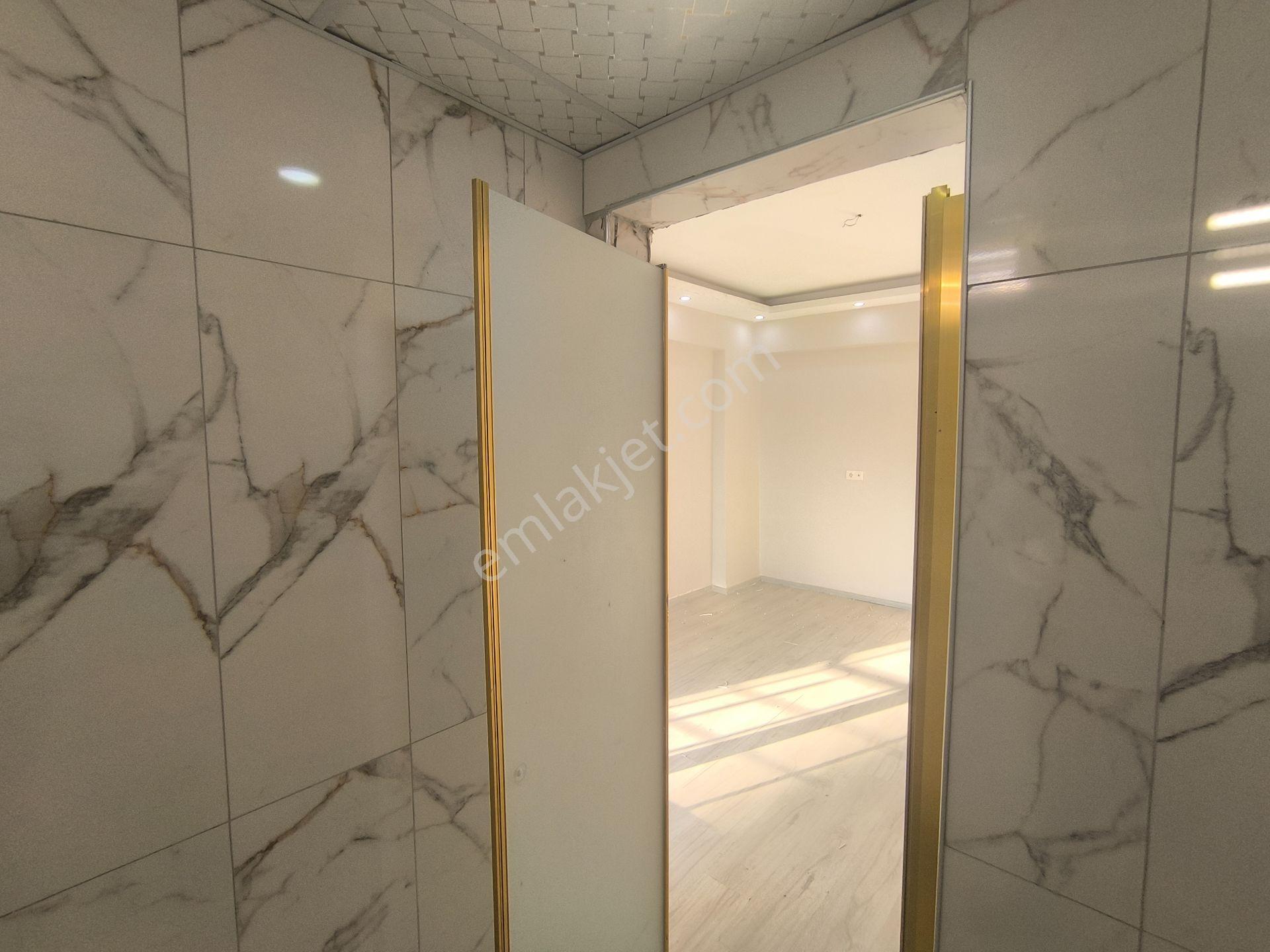 Adıyaman Yenimahallede Satılık 3.5+1 Arakat Modern Daire - Görsel 18