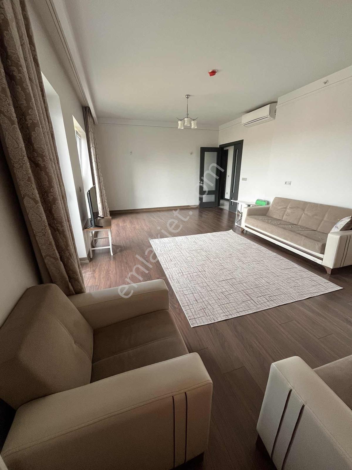Kayaşehir Nidapark Yakutda Satılık 3+1 Daire Kısa Sürede Boş - Görsel 3