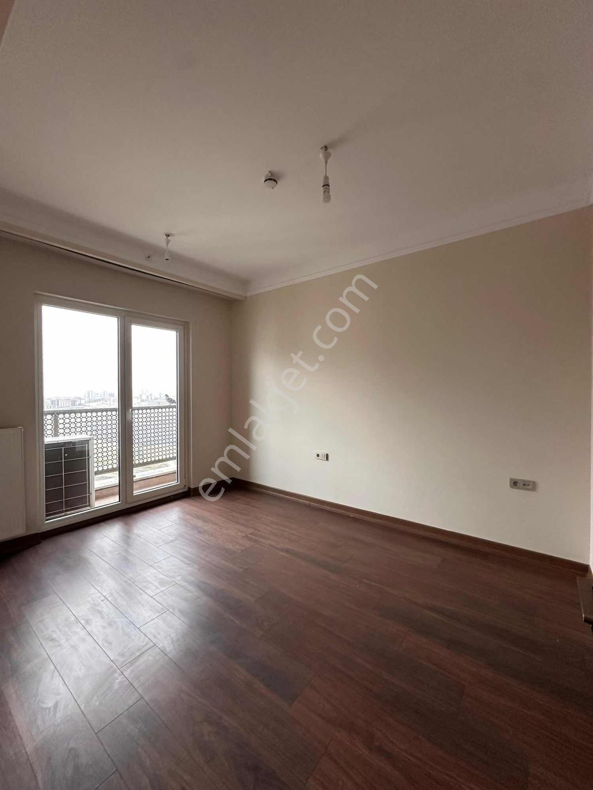 Kayaşehir Nidapark Yakutda Satılık 3+1 Daire Kısa Sürede Boş - Görsel 36