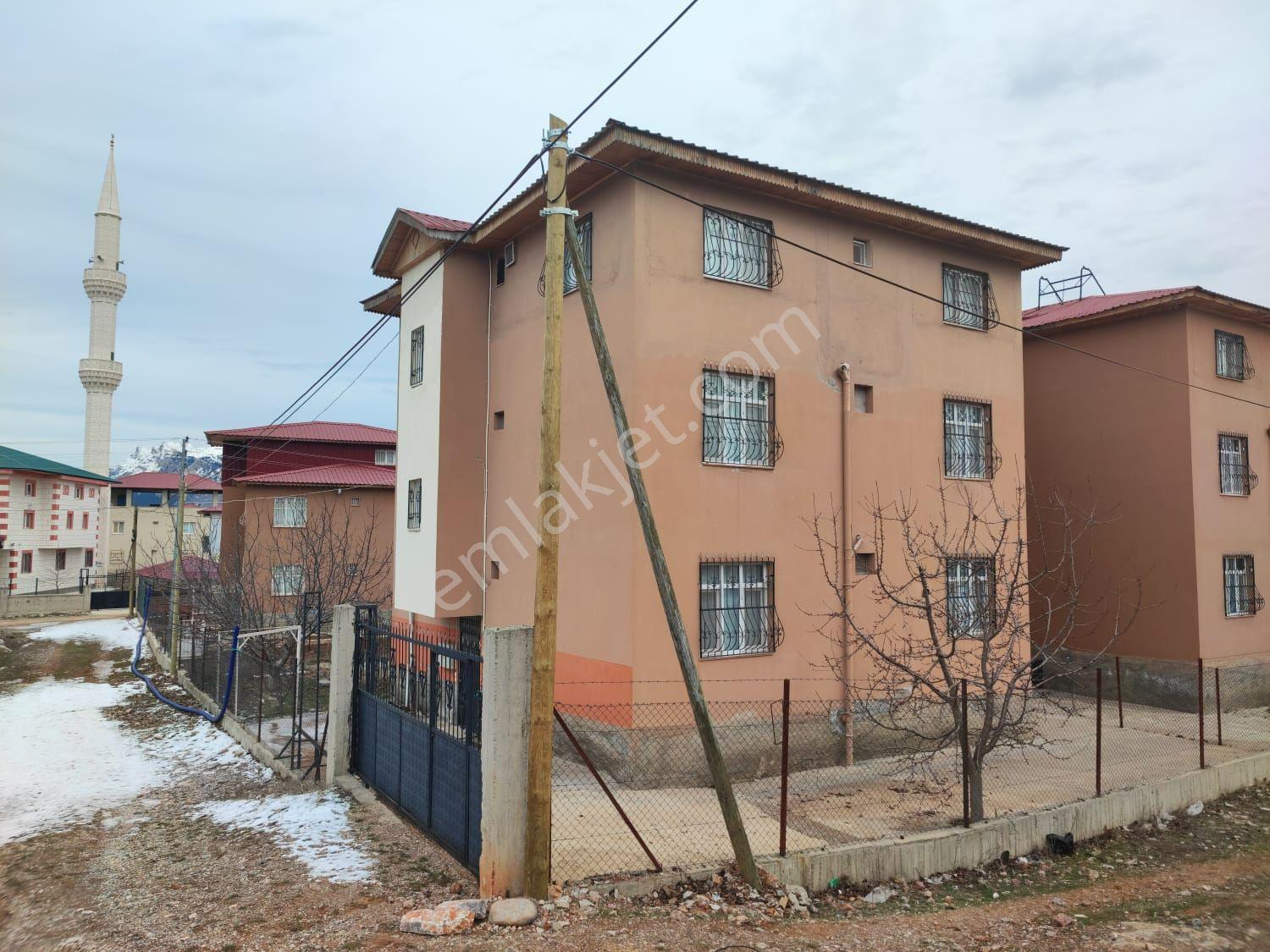 Kar Emlaktan Akçatekir Nohutlukta 3daire 9+1 Satılık - Görsel 34