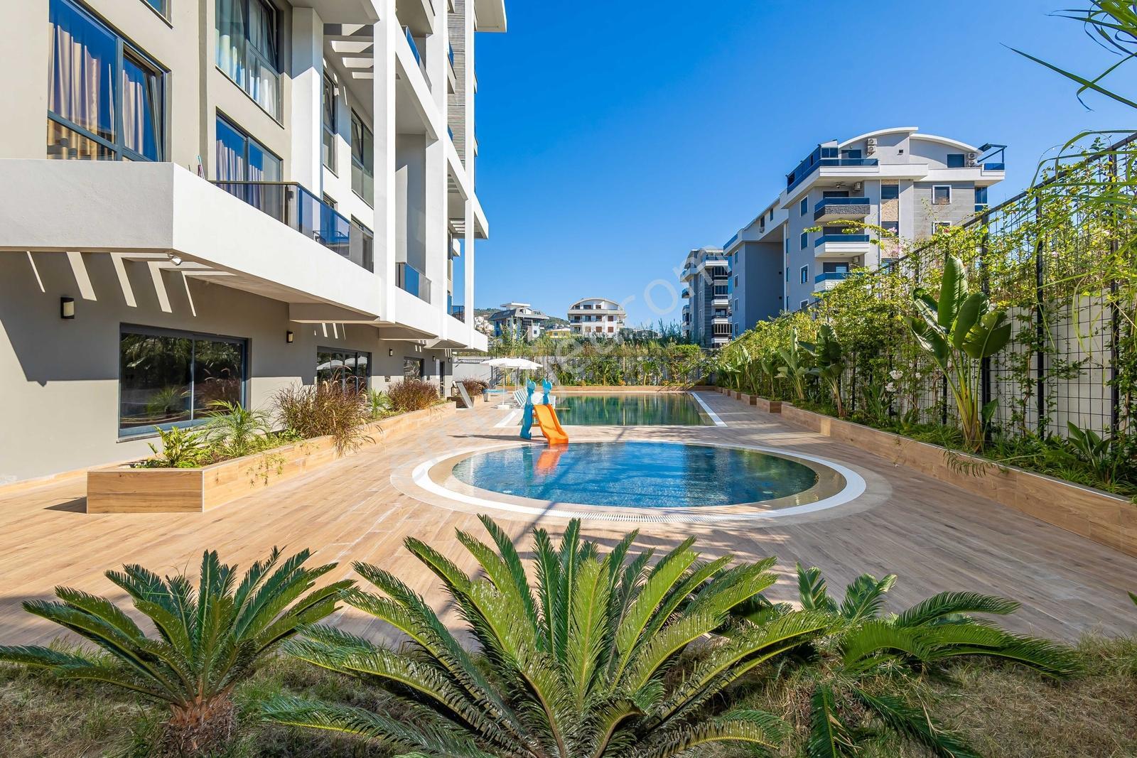 Kargıcak Alisa Deluxe Residence'te 1+1 Eşyasız Loft Daire - Görsel 32