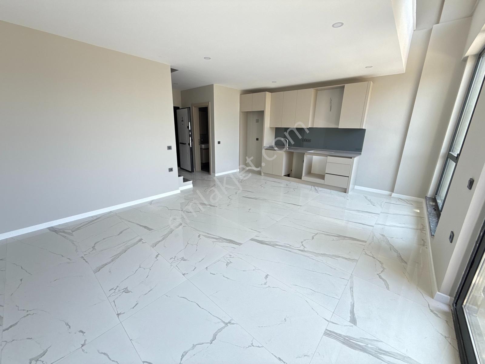 Kargıcak Alisa Deluxe Residence'te 1+1 Eşyasız Loft Daire - Görsel 34