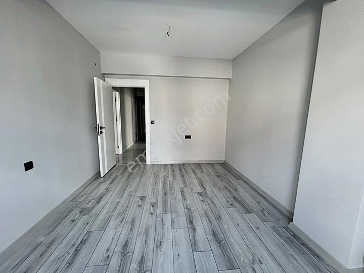 Yenikent Emlak'tan Satılık 150 M2 3+1 Kilerli Cad. Üzeri Daire - Görsel 17