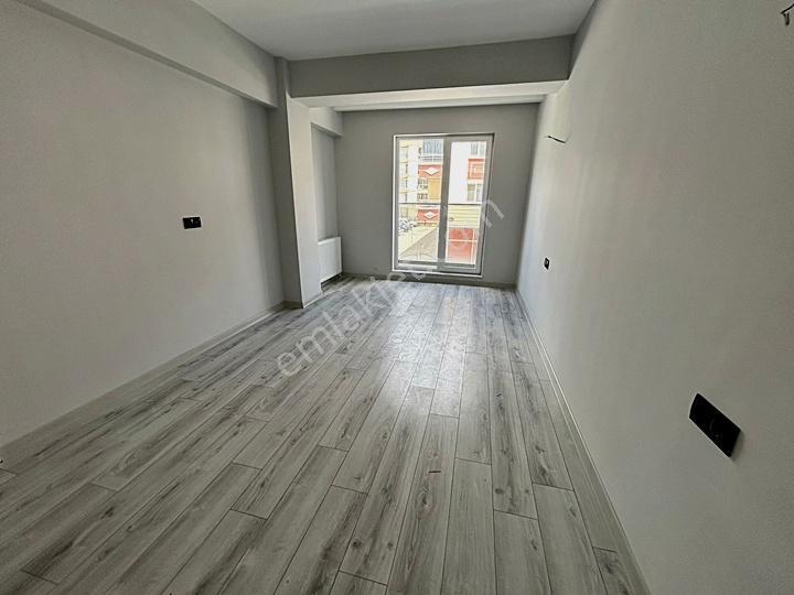 Yenikent Emlak'tan Satılık 150 M2 3+1 Kilerli Cad. Üzeri Daire - Görsel 34