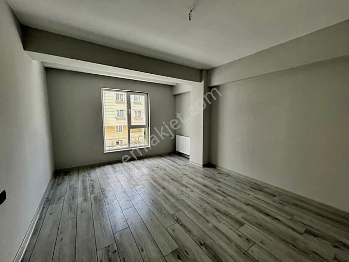 Yenikent Emlak'tan Satılık 150 M2 3+1 Kilerli Cad. Üzeri Daire - Görsel 2