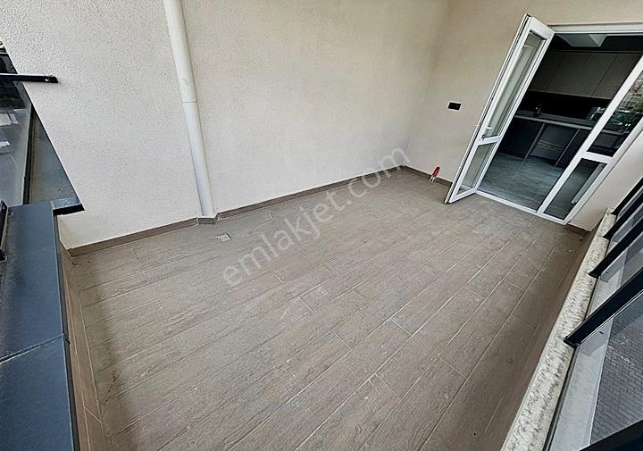 Yenikent Emlak'tan Satılık 150 M2 3+1 Kilerli Cad. Üzeri Daire