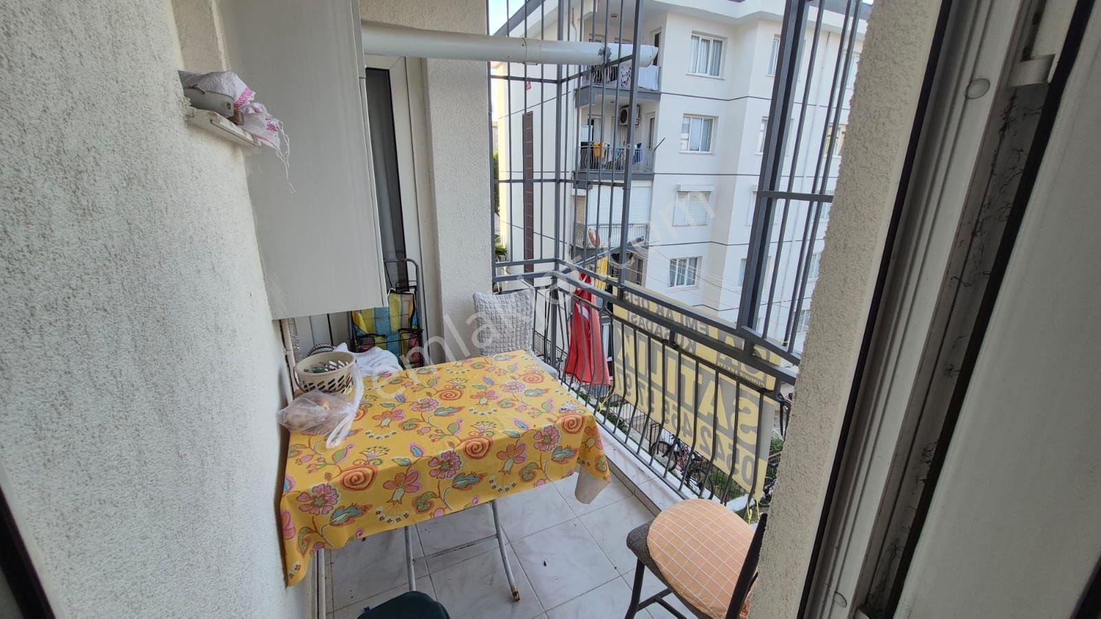 Kuşadası Merkez'de Satılık 2+1 Ara Kat Daire - Görsel 21