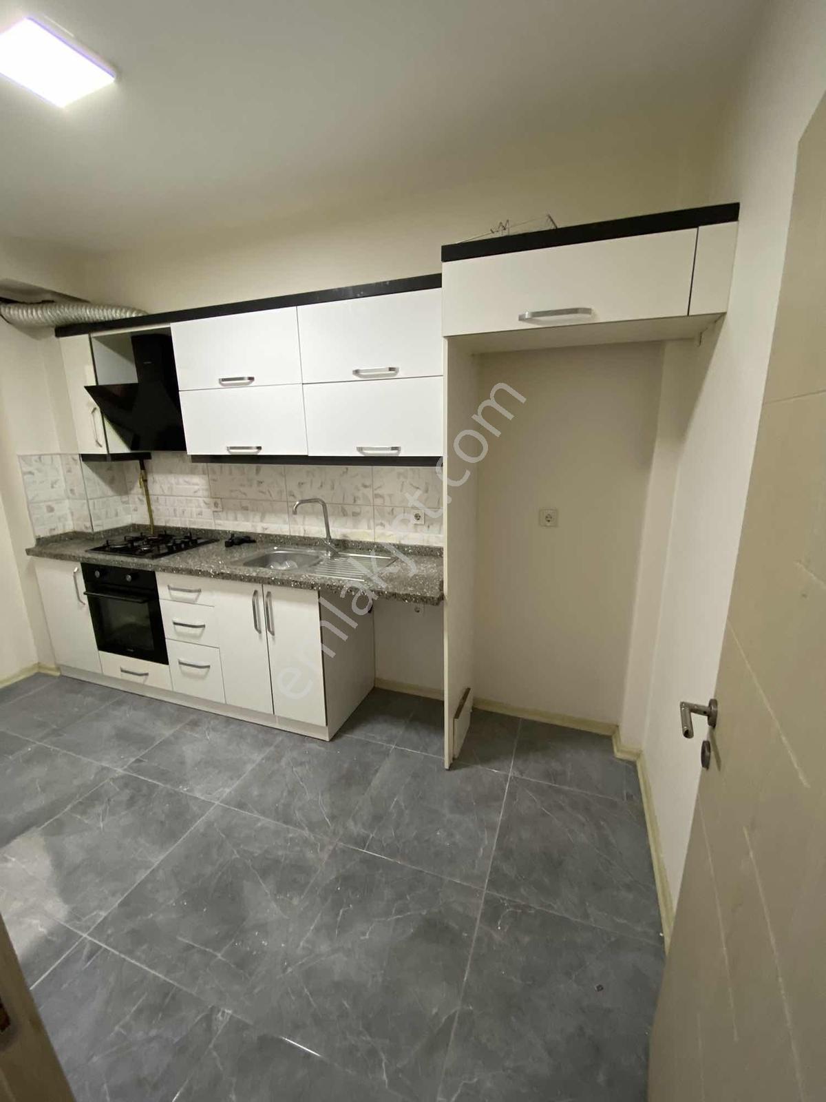 Buca Yaylacık'ta Kiralık 2+1 Doğalgazlı Ayrı Mutfak 100m2 Ev - Görsel 17