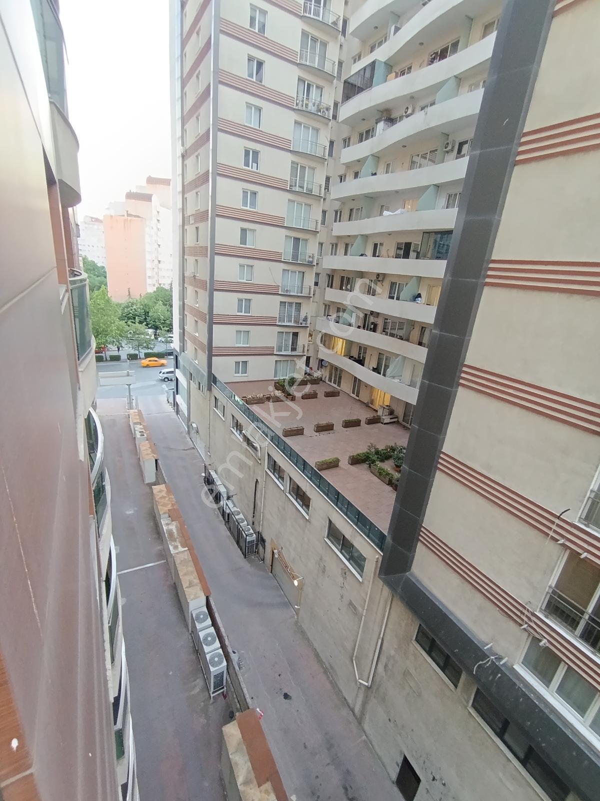 Beylikdüzü Metrobüs 8dk Önay Garden Full Eşyalı Lüks Yapılı 2+1 - Görsel 15