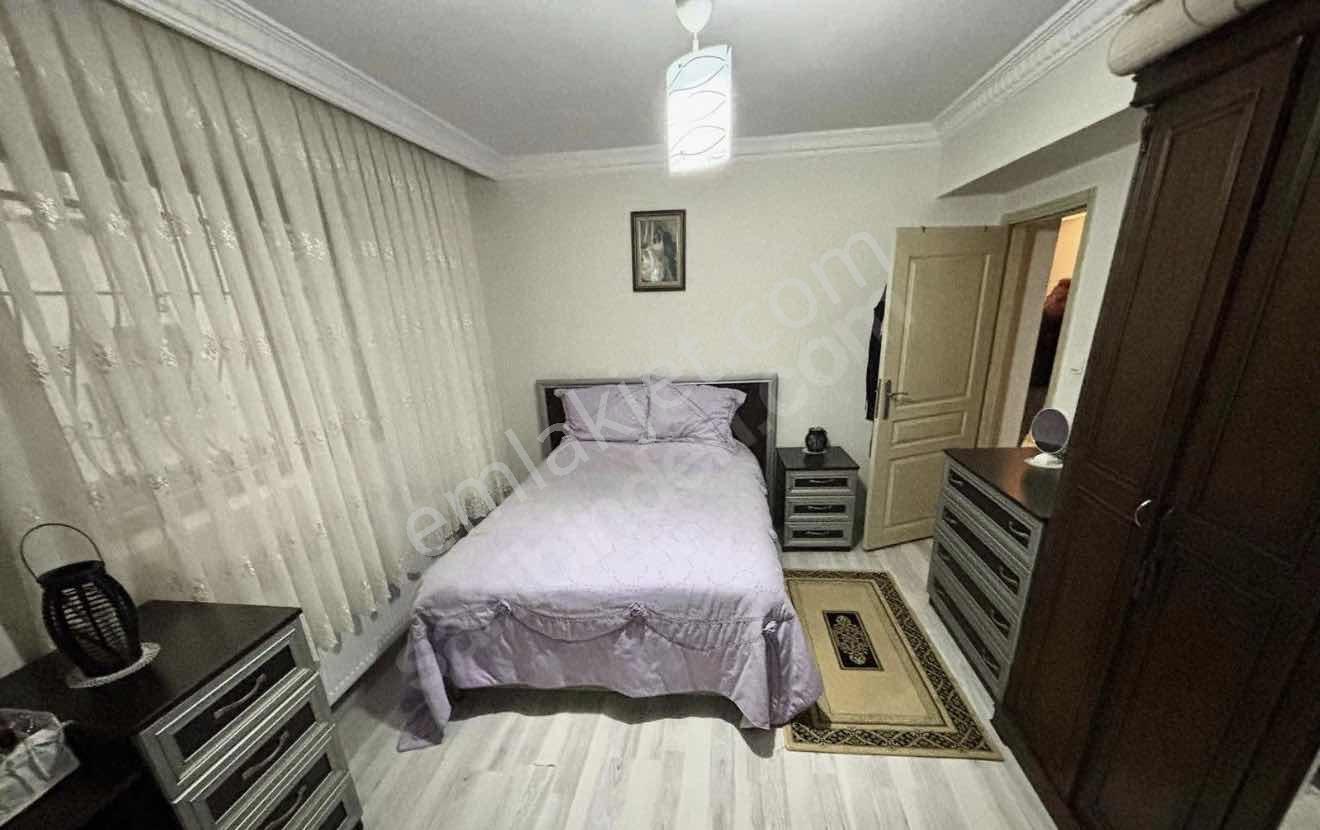 Bademlik Asansörlü Full Yapılı 135mt2 2 Banyolu Fırsat Dairesi! - Görsel 4