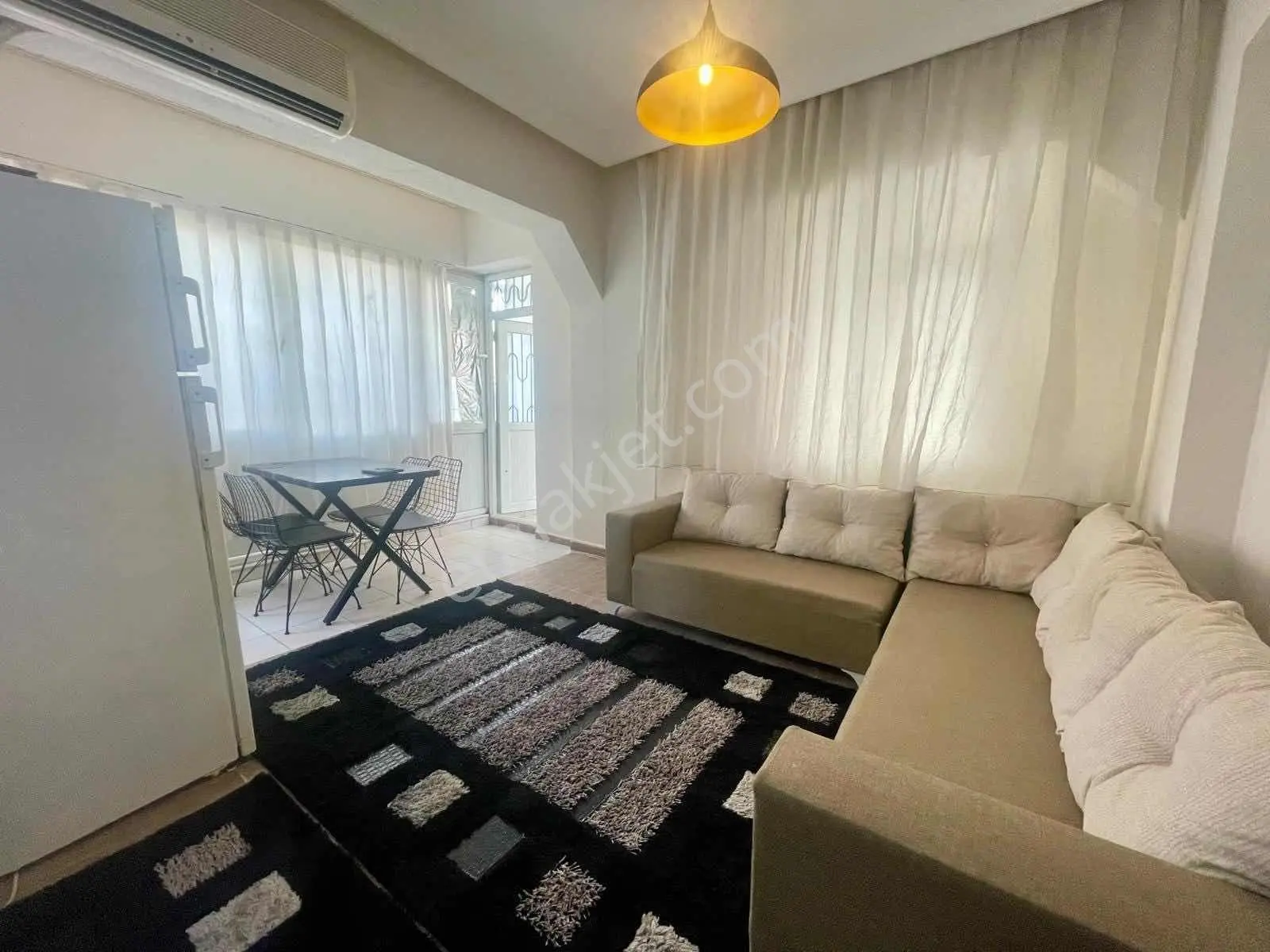 Yeşilyurt Mahallesi Temiz Eşyalı 2+1 Yüksek Giriş Kiralık Daire