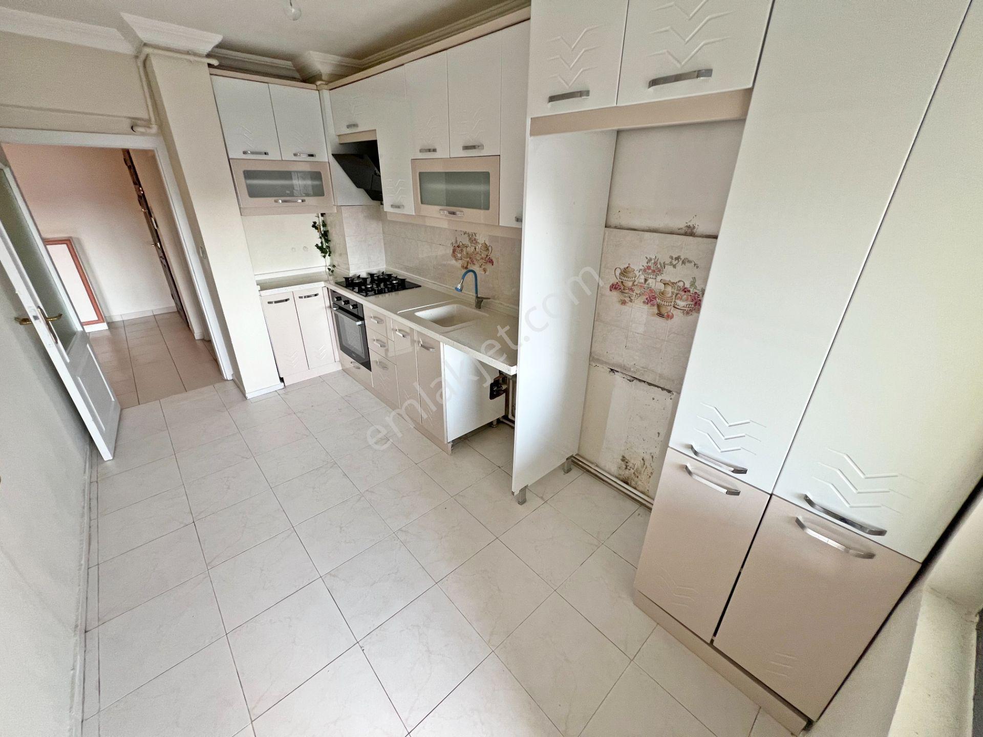 Etlik Barışyolunda Yeşil Alan Park Manzaralı Geniş Kiralık 3+1 Bağımsız Salon Mantolamalı Bina - Görsel 5