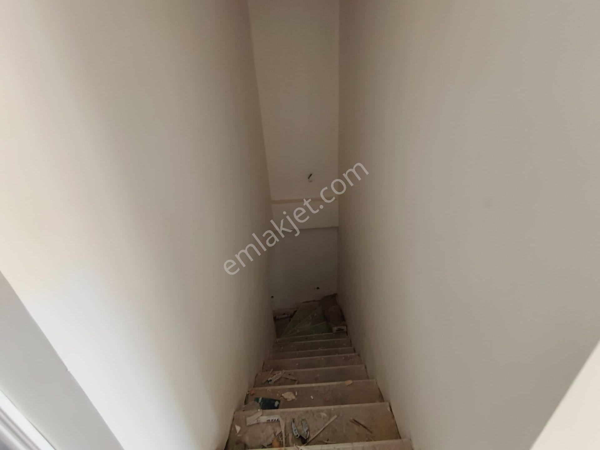 Kar Emlaktan Akçatekir Şıhlıda Ultra Lüks Satılık Dubleks Villa - Görsel 22