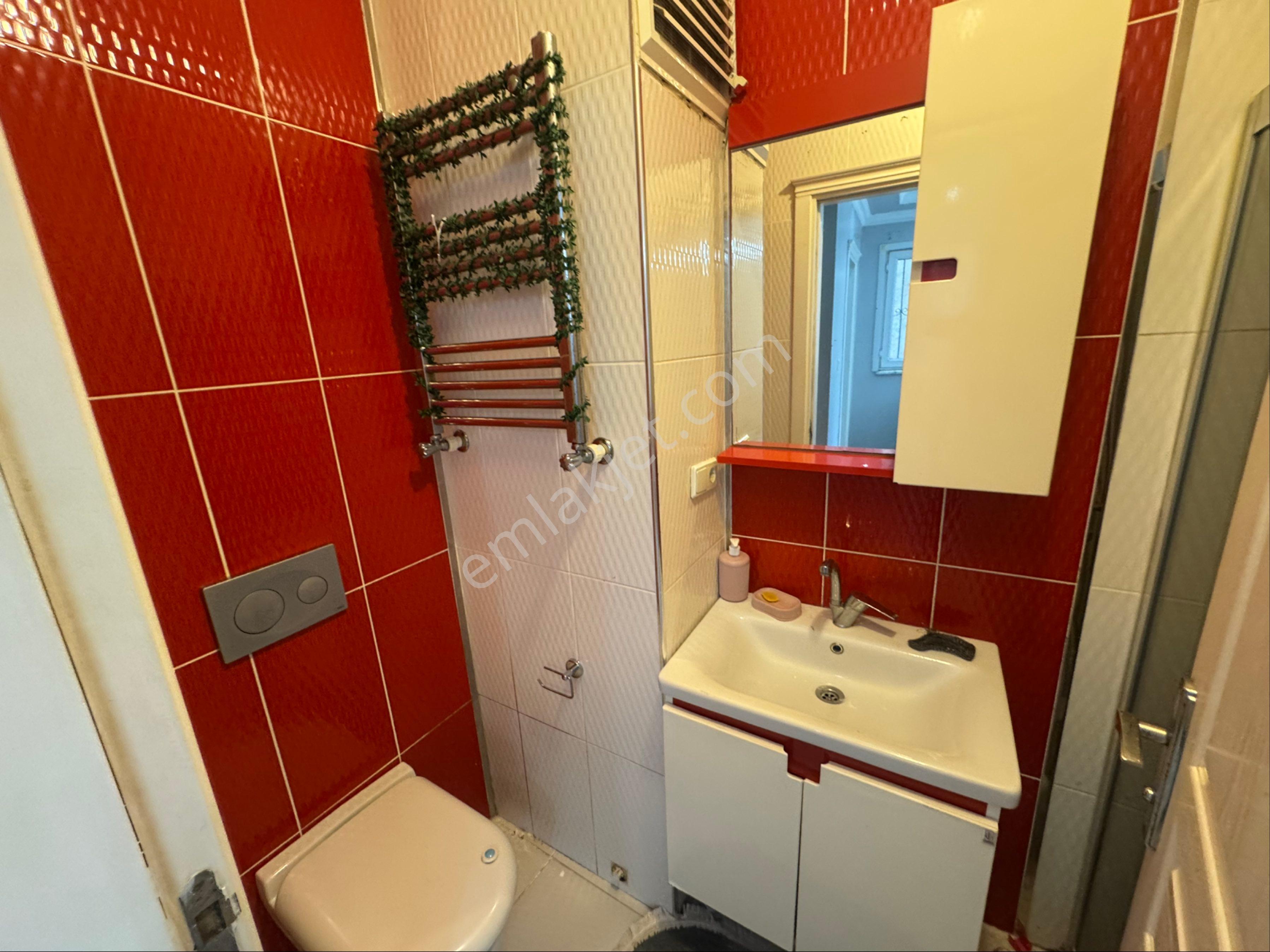 Para'dan Fırsat Eşyasız Daire 1+1 Ana Cadde Arkası - Görsel 10