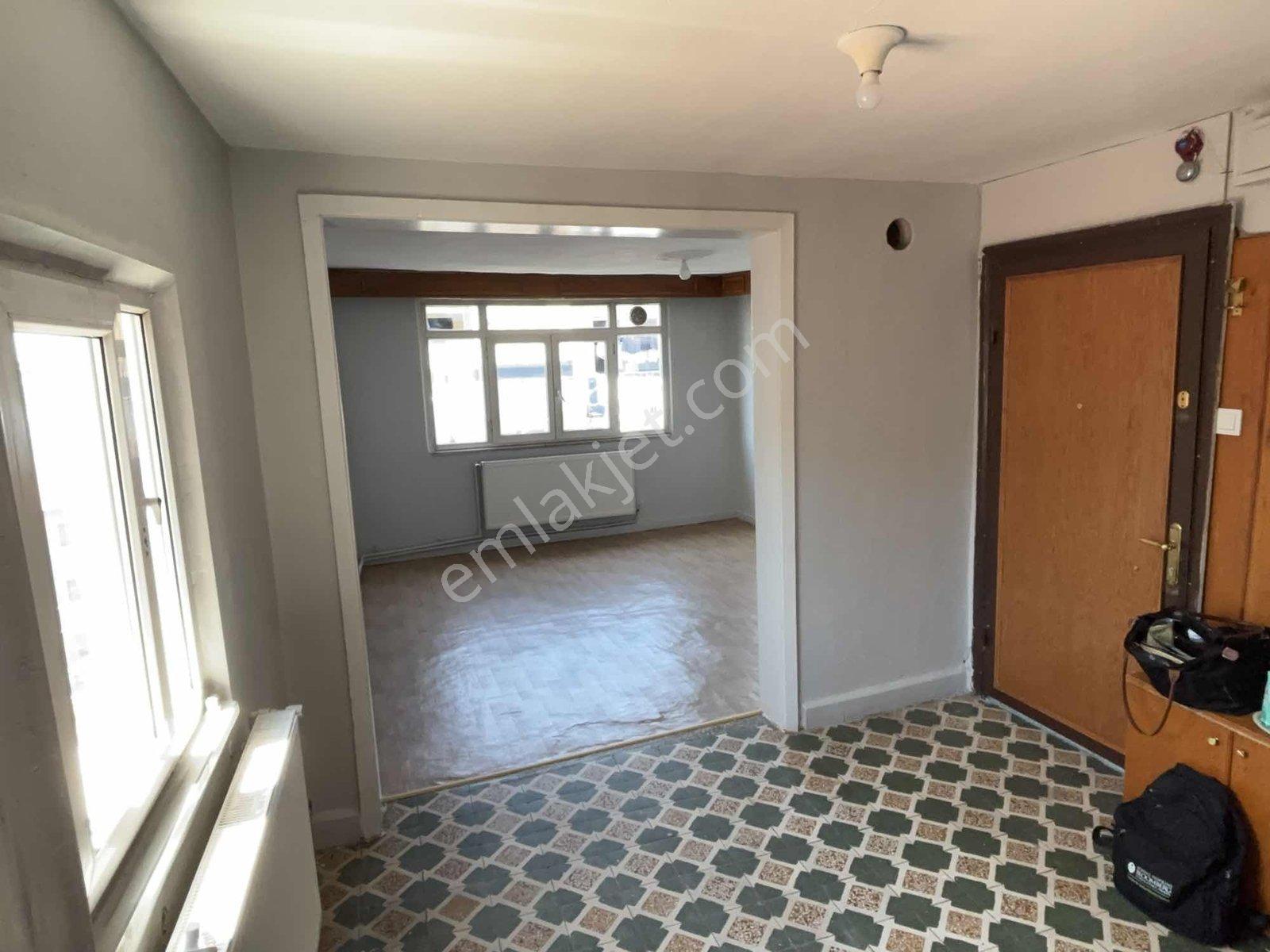 Beyoğlu Kadı Mehmet Efendi Mahallesinde Kiralık 2+1 Daire - Görsel 21
