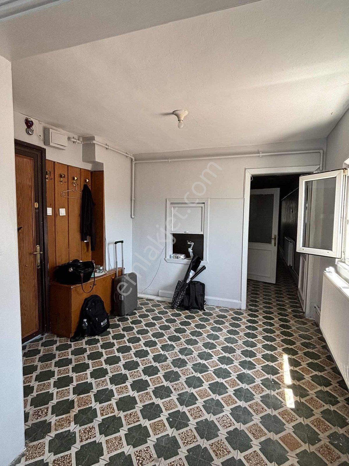 Beyoğlu Kadı Mehmet Efendi Mahallesinde Kiralık 2+1 Daire - Görsel 10