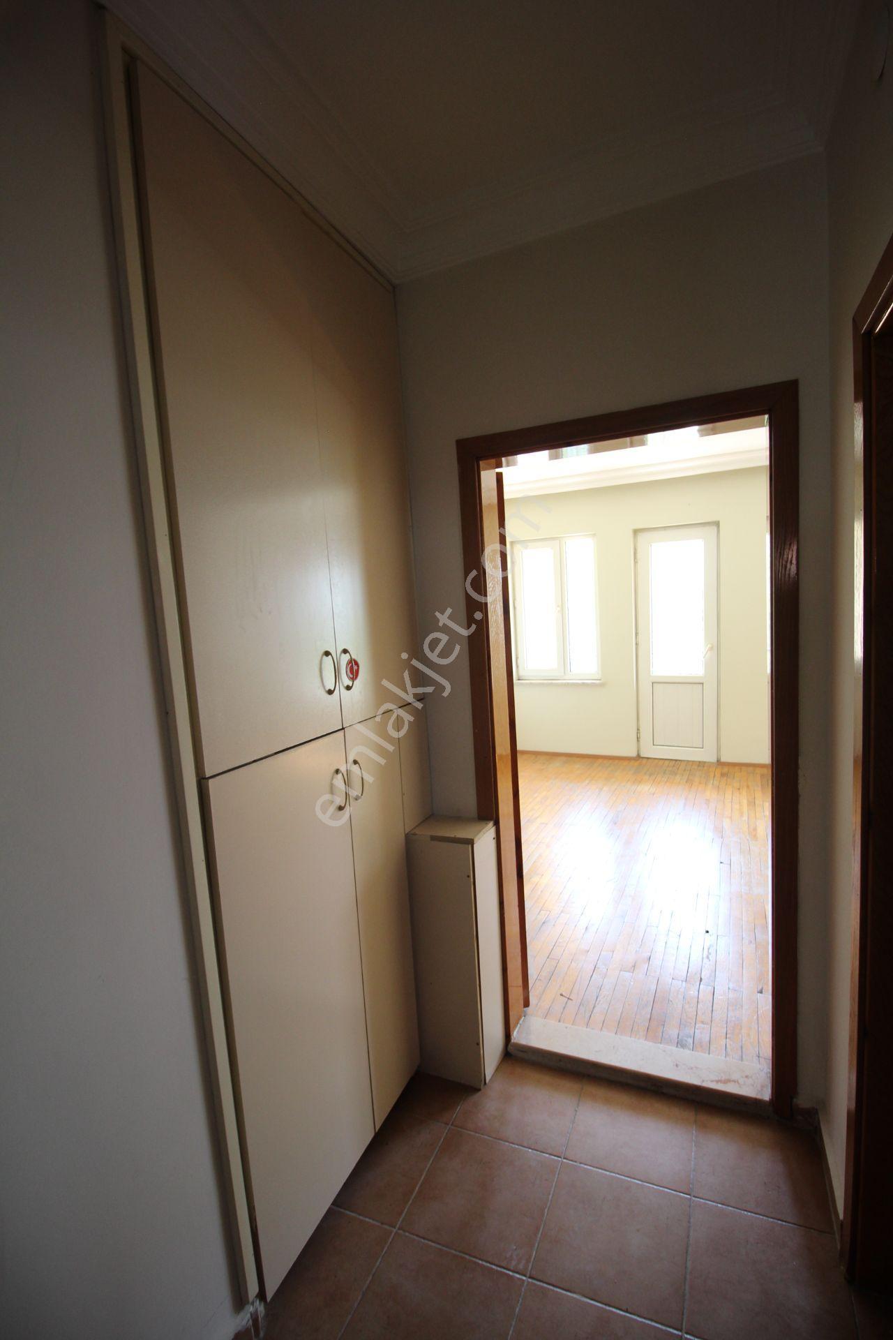 Aksaray Meydan Mahallesinnde 3+1 Kiralık Dubleks Daire - Görsel 23