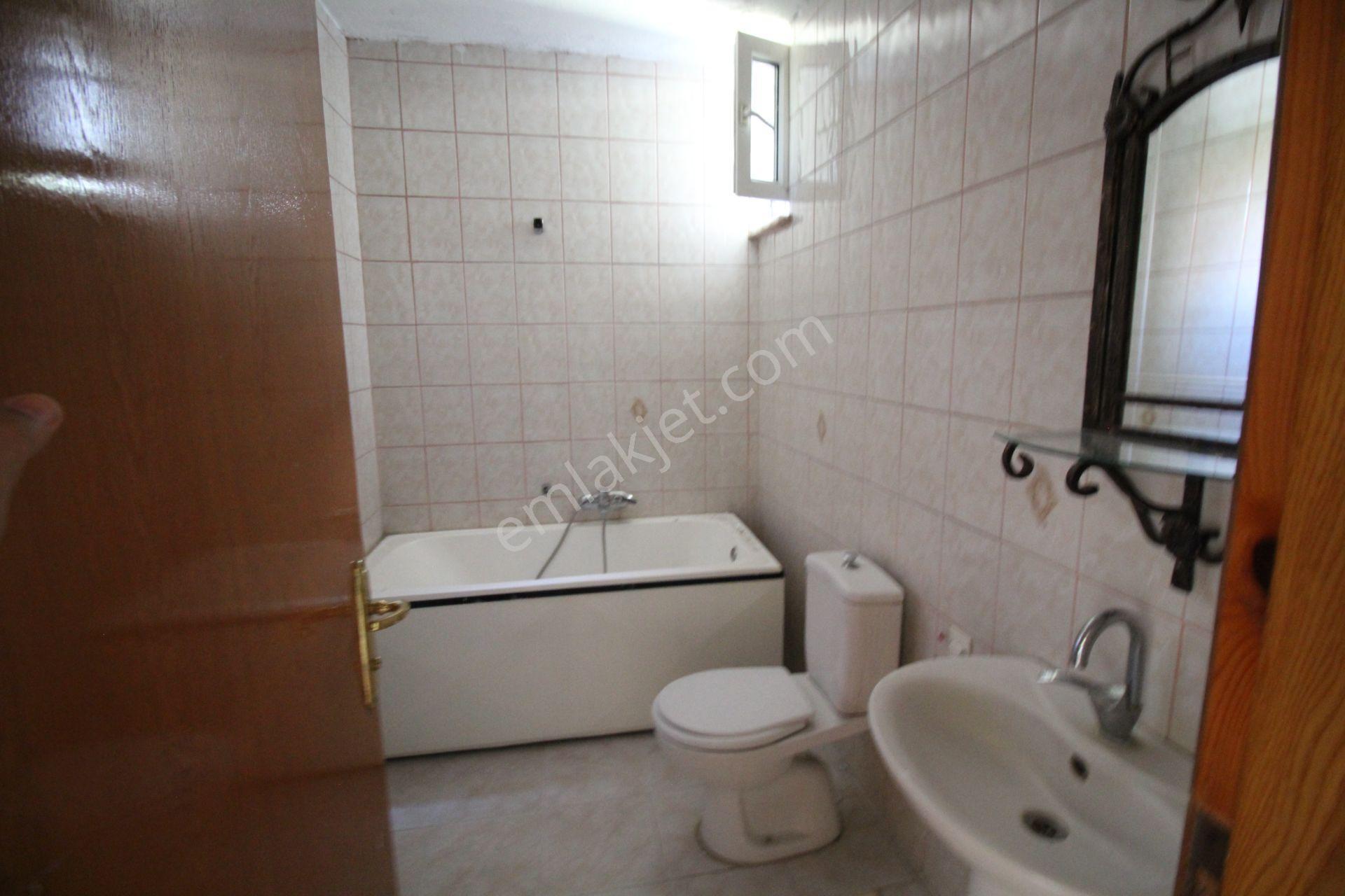 Aksaray Meydan Mahallesinnde 3+1 Kiralık Dubleks Daire - Görsel 8