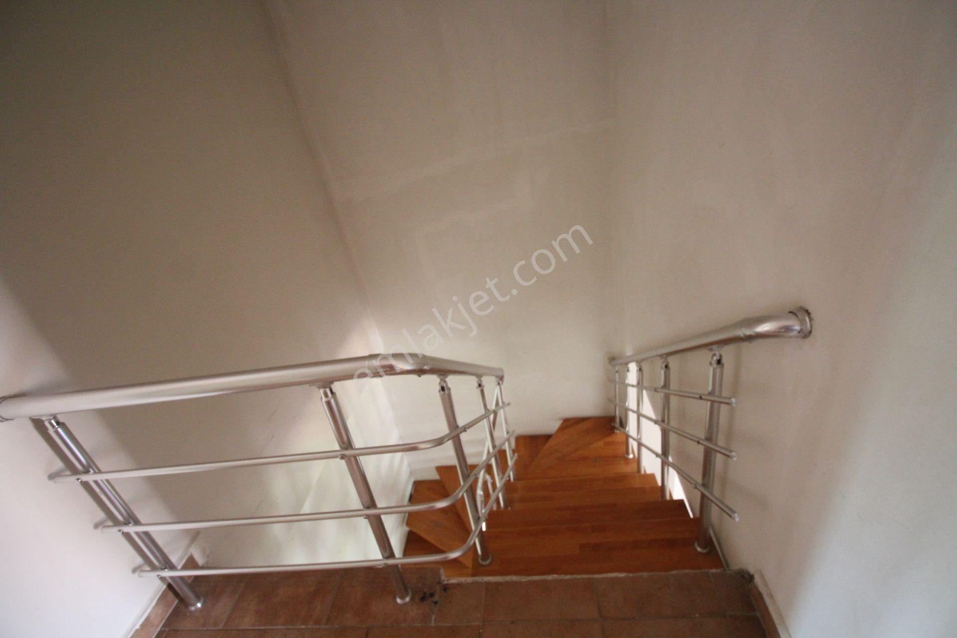 Aksaray Meydan Mahallesinnde 3+1 Kiralık Dubleks Daire - Görsel 16