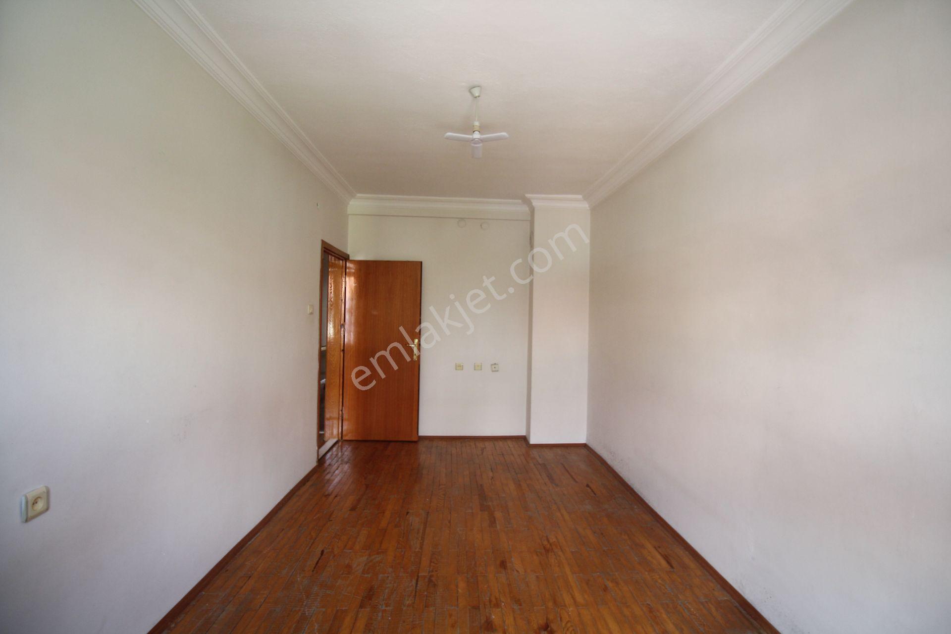 Aksaray Meydan Mahallesinnde 3+1 Kiralık Dubleks Daire - Görsel 18