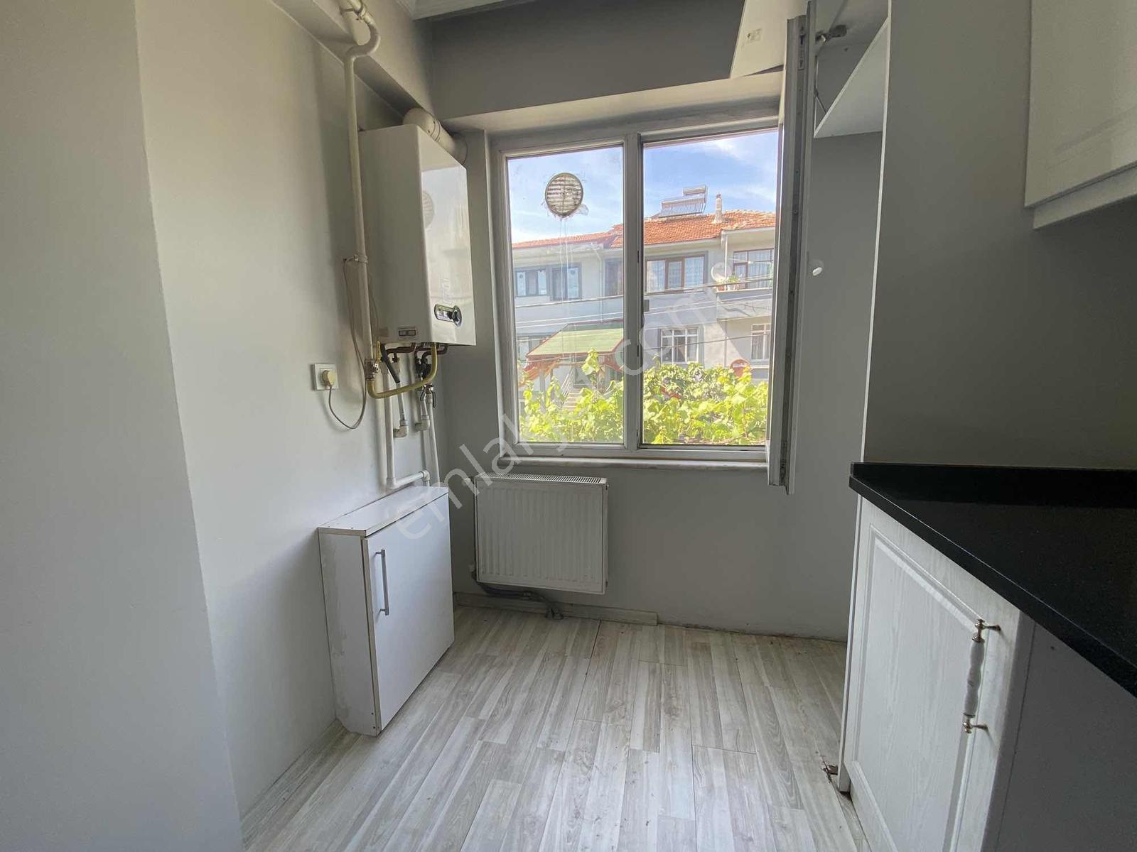 Karaca Mah Kiralık 2+1 80 M2 Orta Kat / Akmanoğlu Emlak - Görsel 14