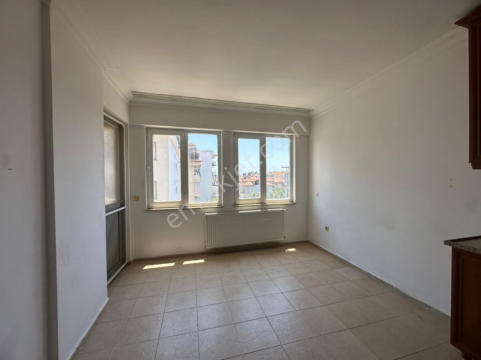 Kapalı Salon Mutfak 2+1 - Merkezi Konum - Sınırsız Kredi İmkanı - Görsel 10