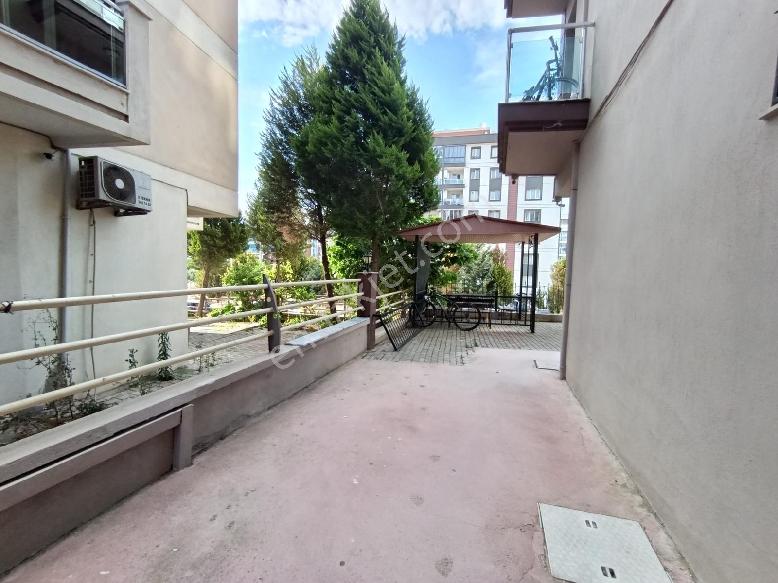 Buca Batı Yakını Doğa İçi Asansörlü Doğalgazlı Genç Ara Kat 2+1 - Görsel 28