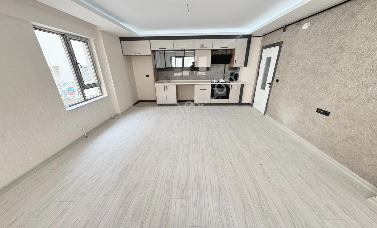 Ufuktepe'de Karakol Yakını Kat Konumlu Balkonlu Sıfır 2+1 Daire! - Görsel 24