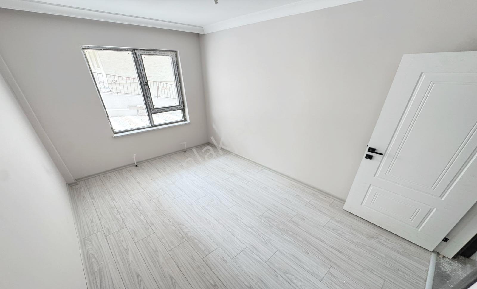 Ufuktepe'de Karakol Yakını Kat Konumlu Balkonlu Sıfır 2+1 Daire! - Görsel 7